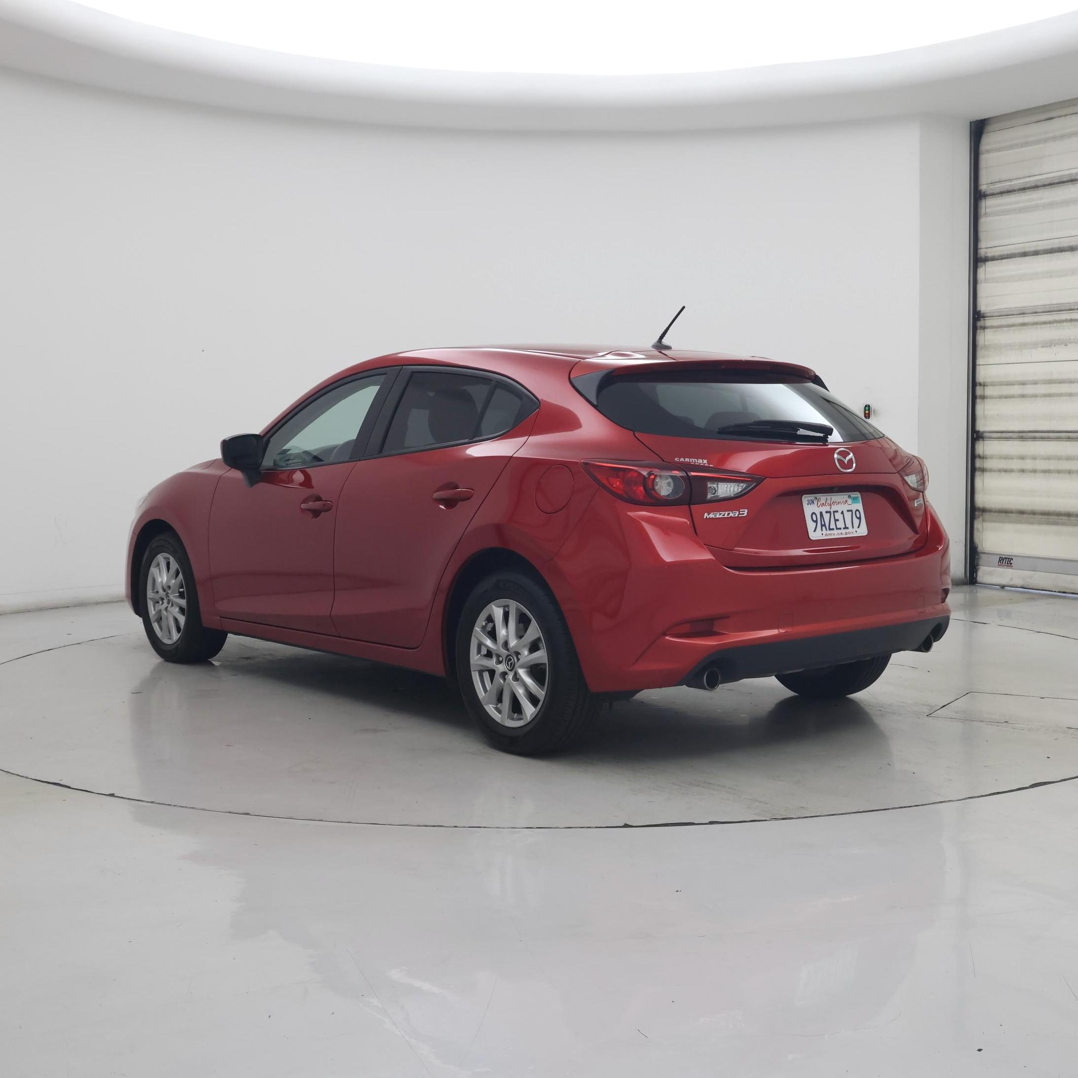 Thumbnail: 2017 Mazda Mazda3 - 2