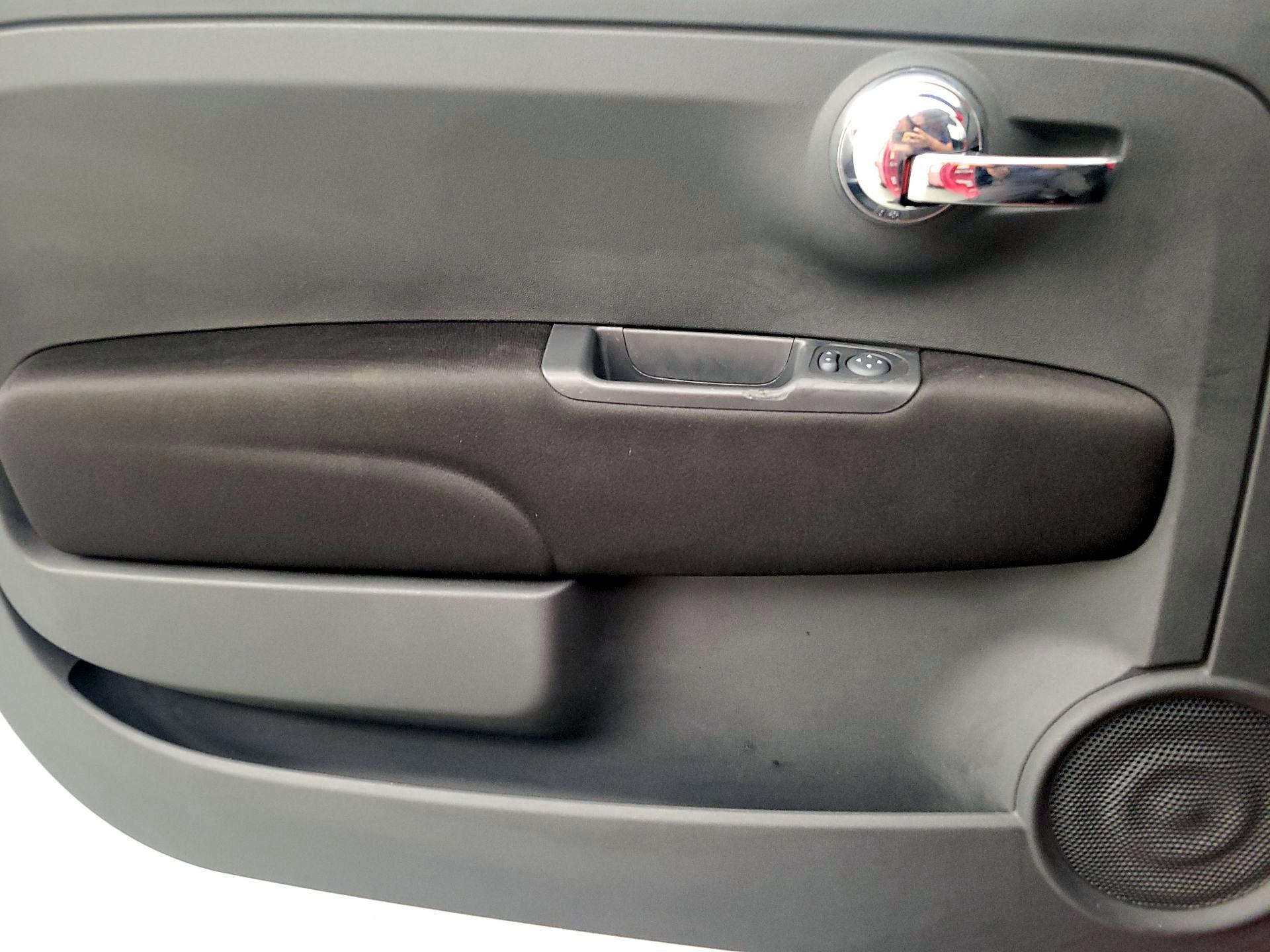 Thumbnail: 2017 Fiat 500 - 12