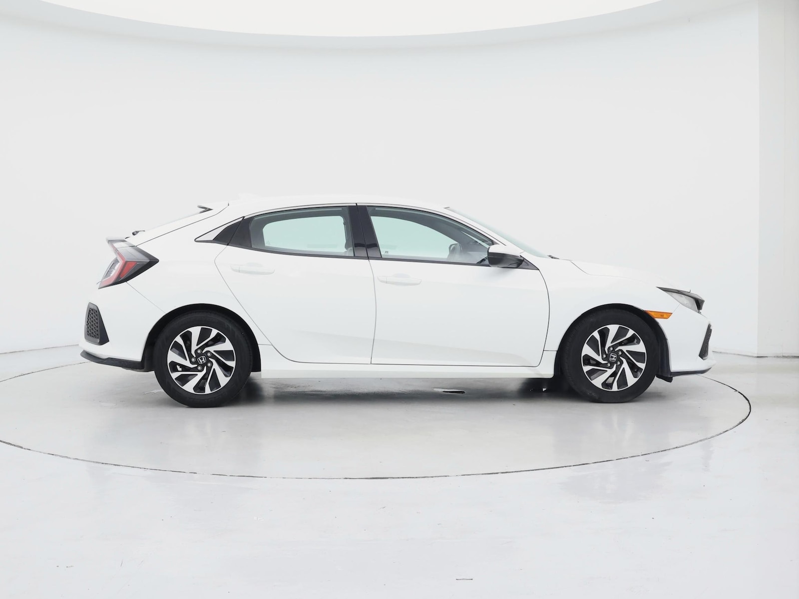 2017 Honda Civic Hatchback 8