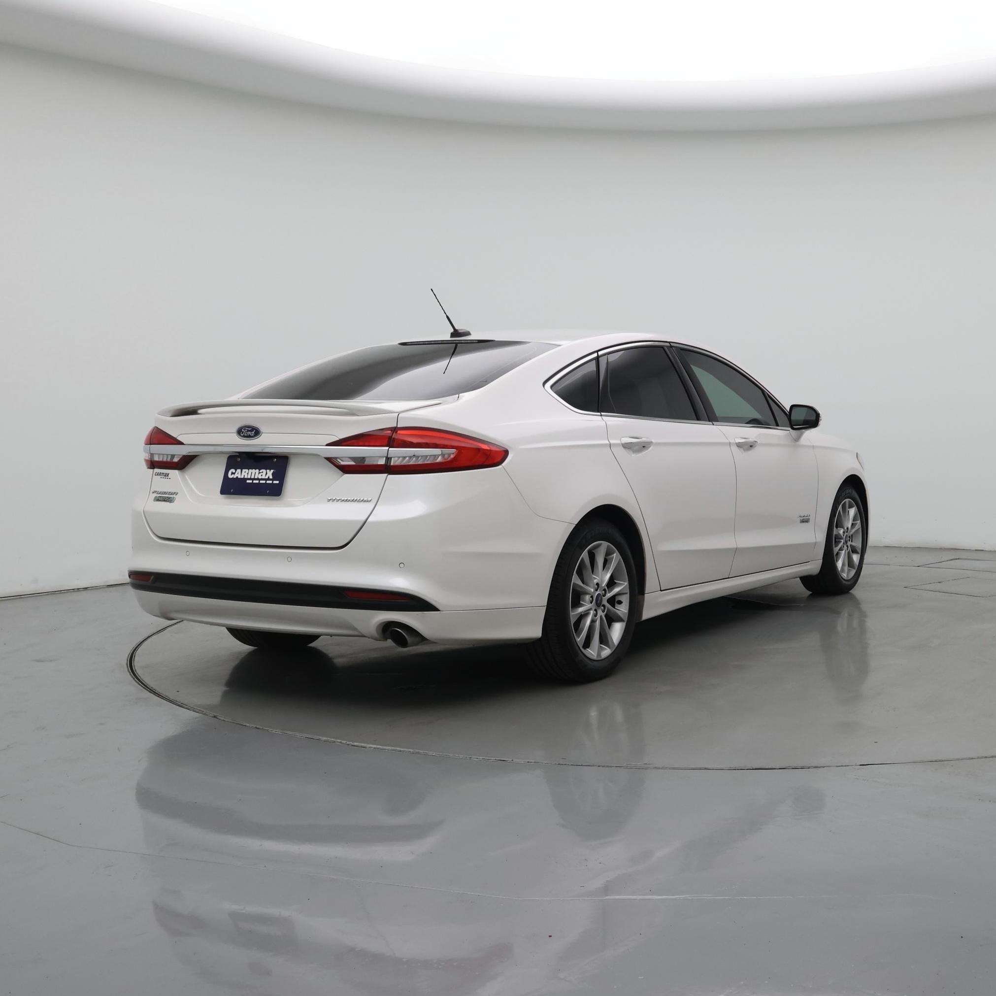 Thumbnail: 2017 Ford Fusion - 8