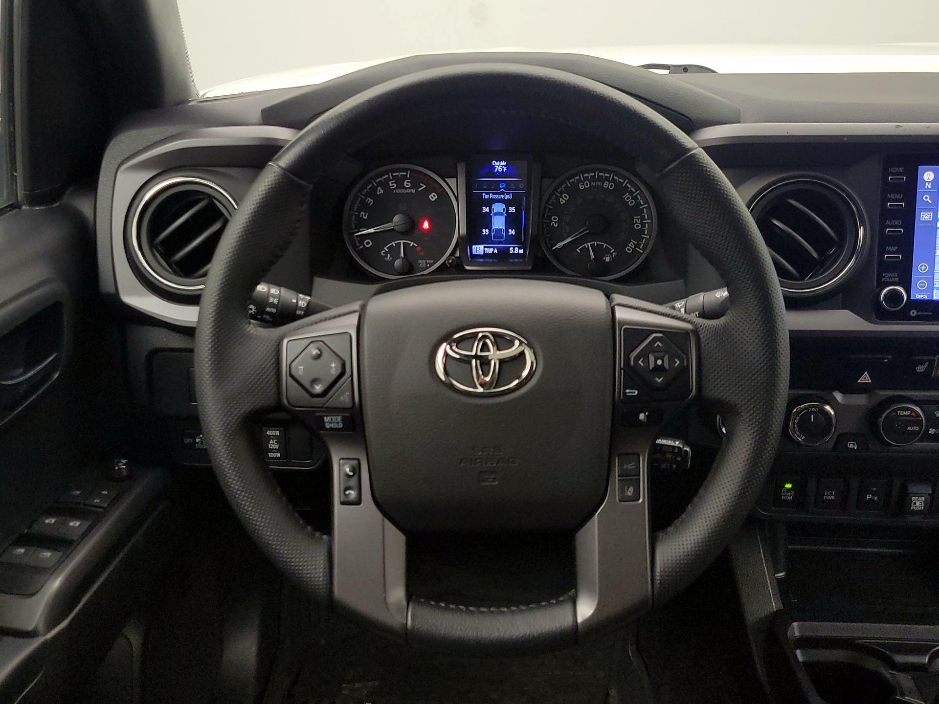 Thumbnail: 2023 Toyota Tacoma - 10