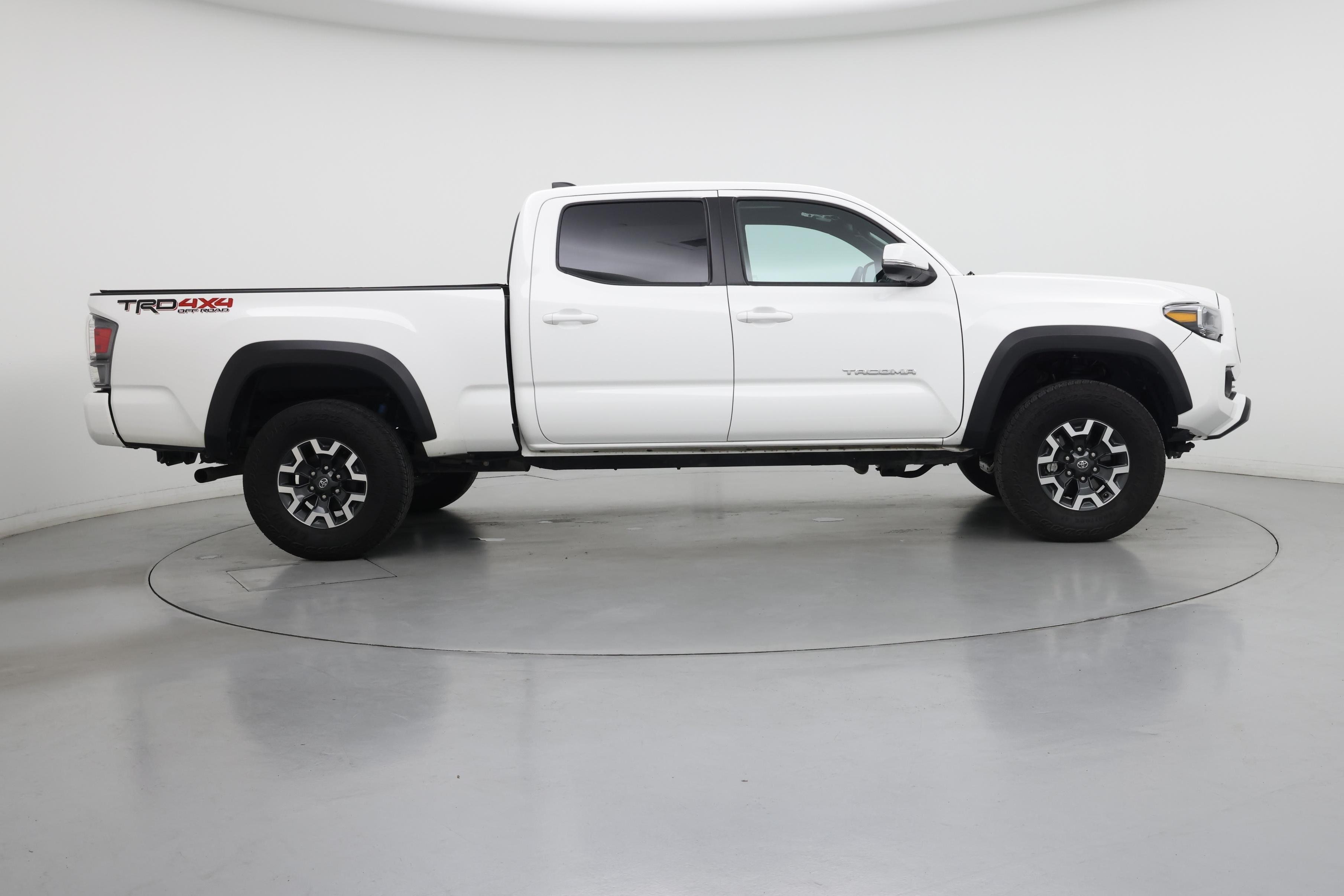 Thumbnail: 2023 Toyota Tacoma - 7