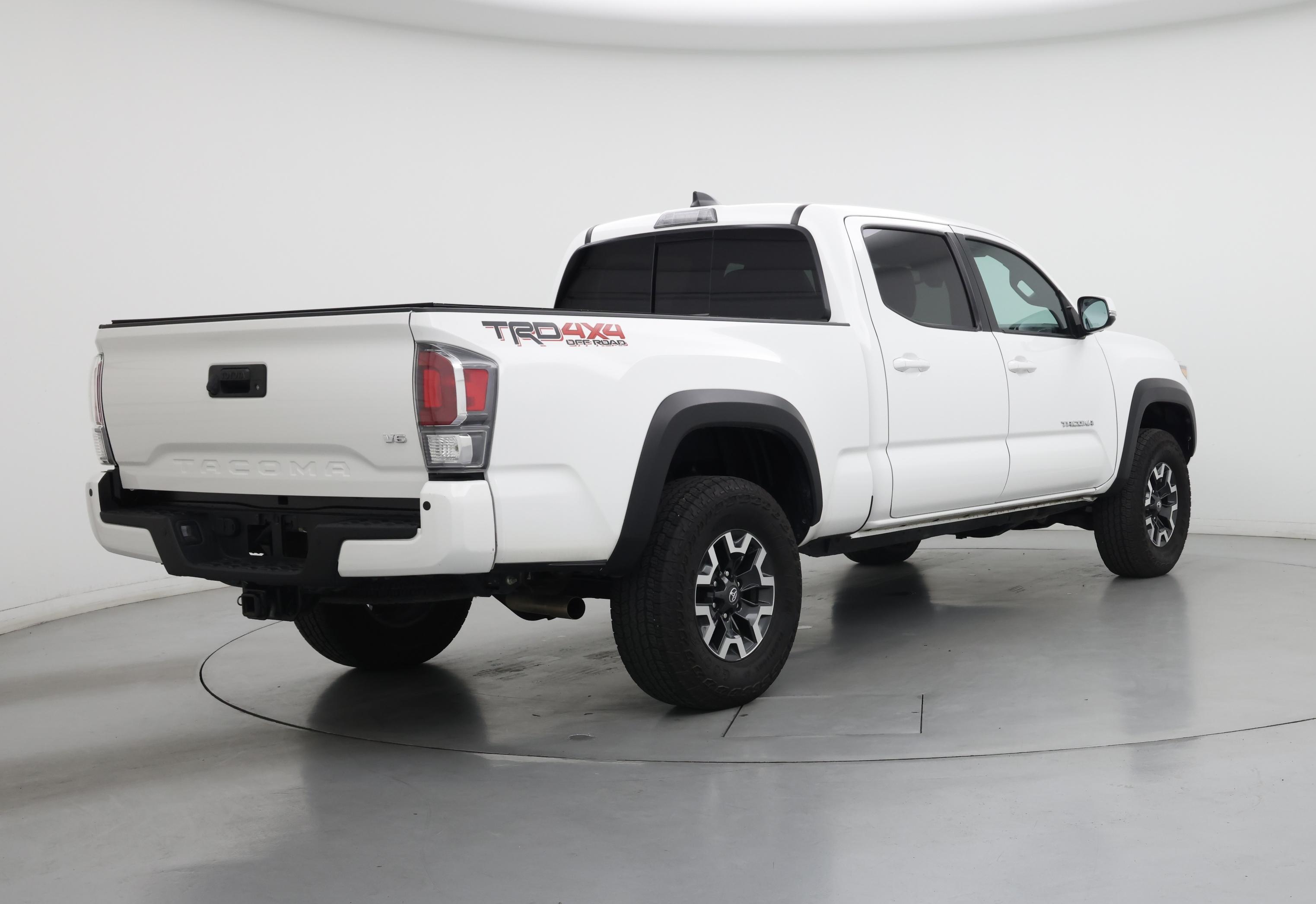 Thumbnail: 2023 Toyota Tacoma - 8