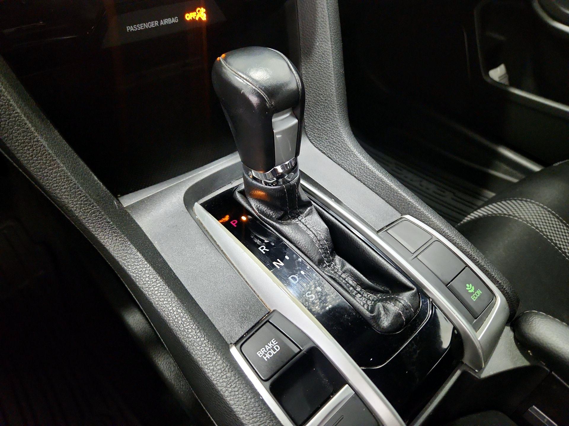 Thumbnail: 2019 Honda Civic - 17