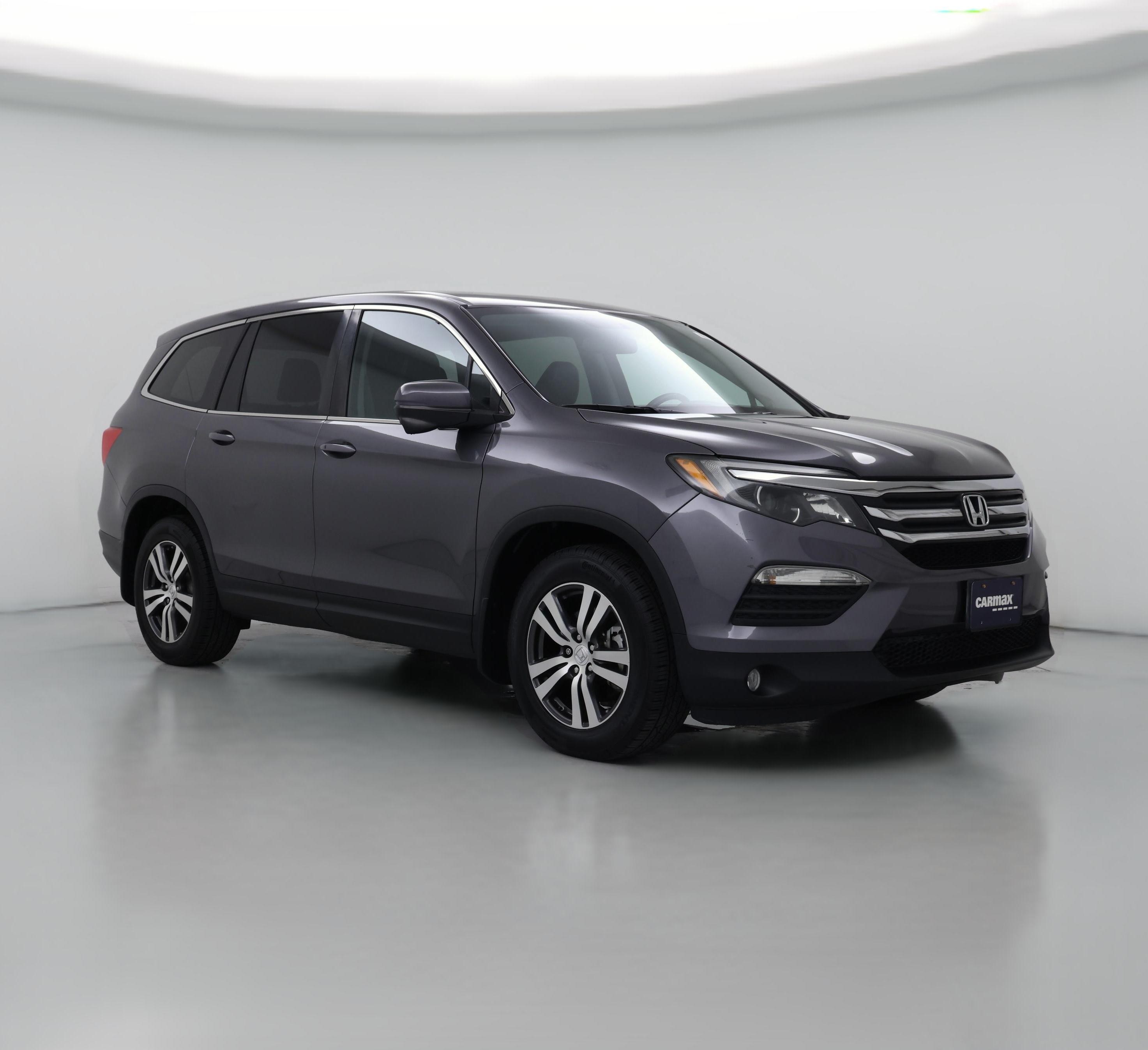Thumbnail: 2017 Honda Pilot - 1