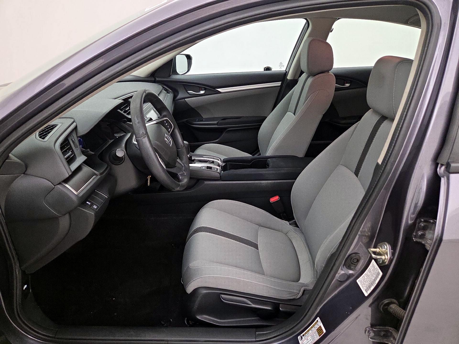 Thumbnail: 2016 Honda Civic - 11