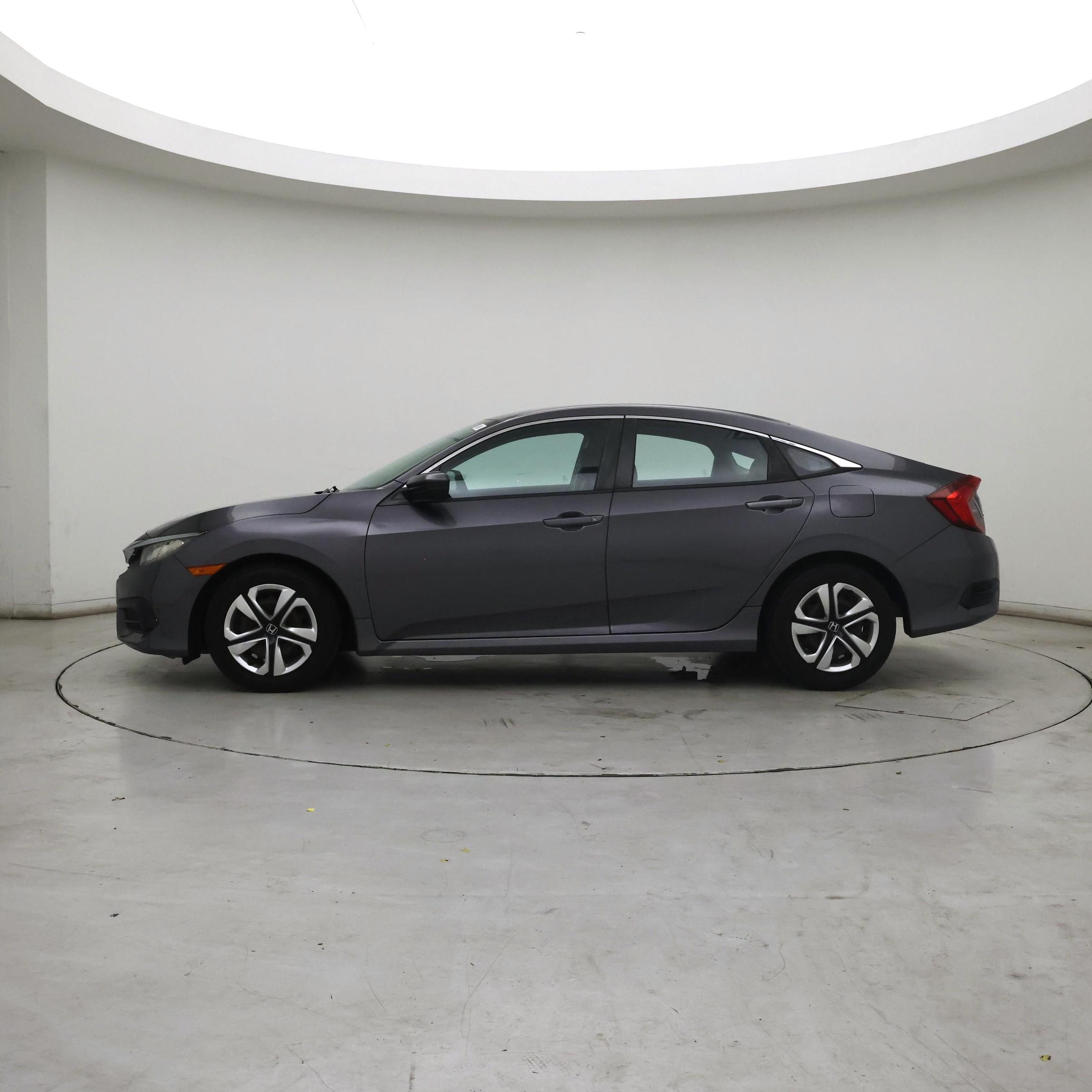 Thumbnail: 2016 Honda Civic - 3