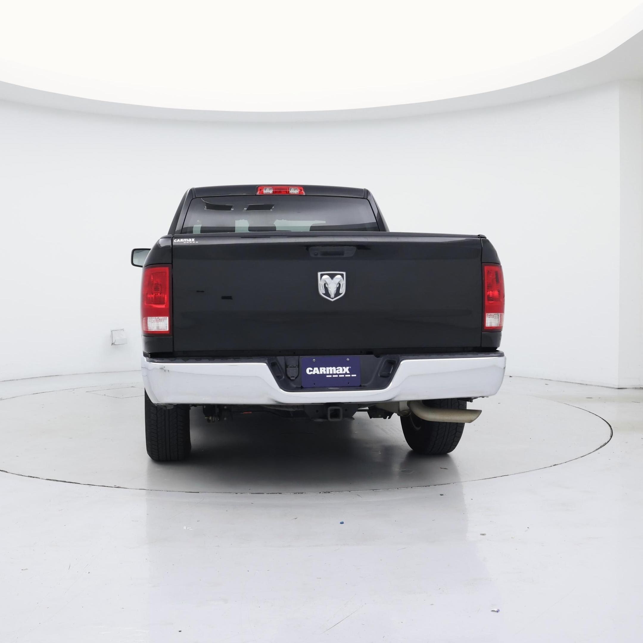 Thumbnail: 2019 RAM 1500 Classic - 6