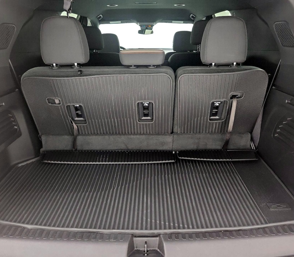 Trunk/Cargo (Seats Up)