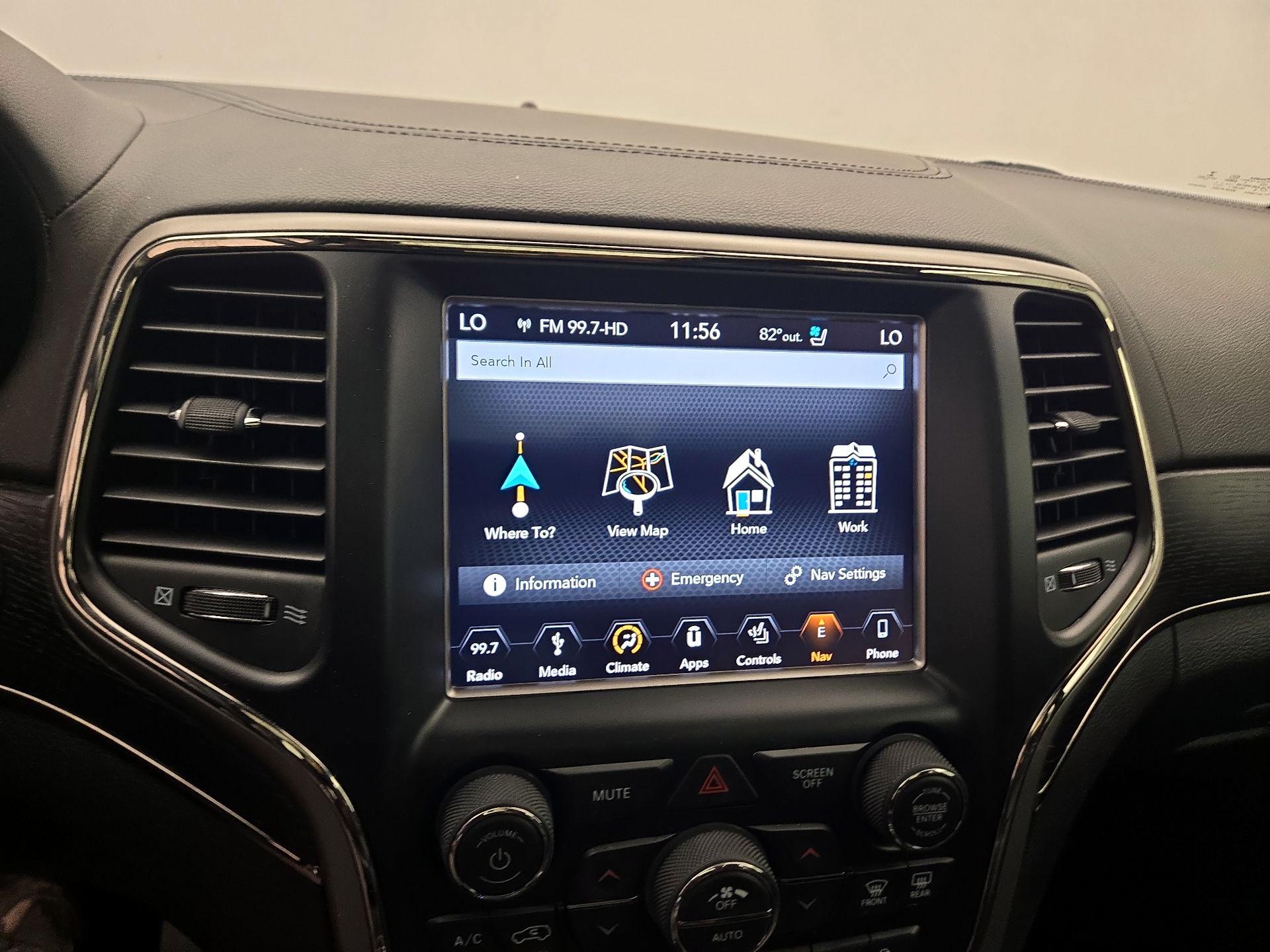 Thumbnail: 2018 Jeep Grand Cherokee - 14