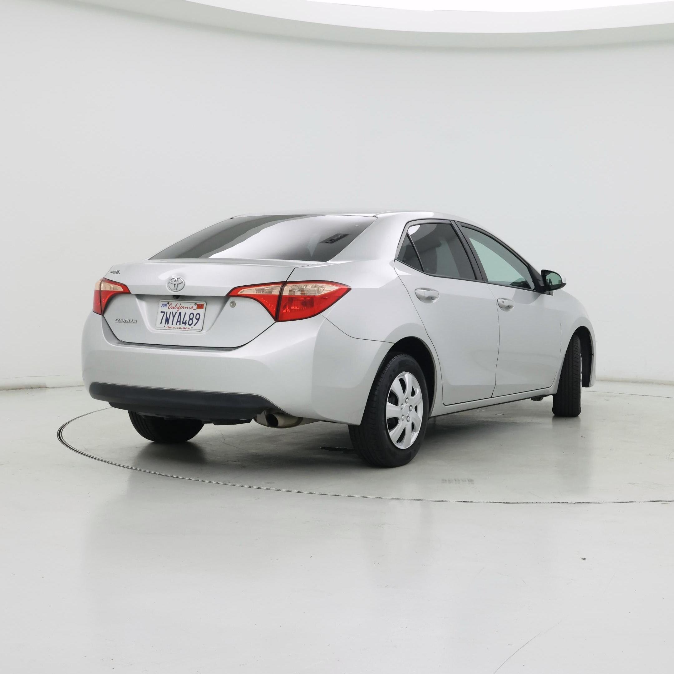 Thumbnail: 2017 Toyota Corolla - 8