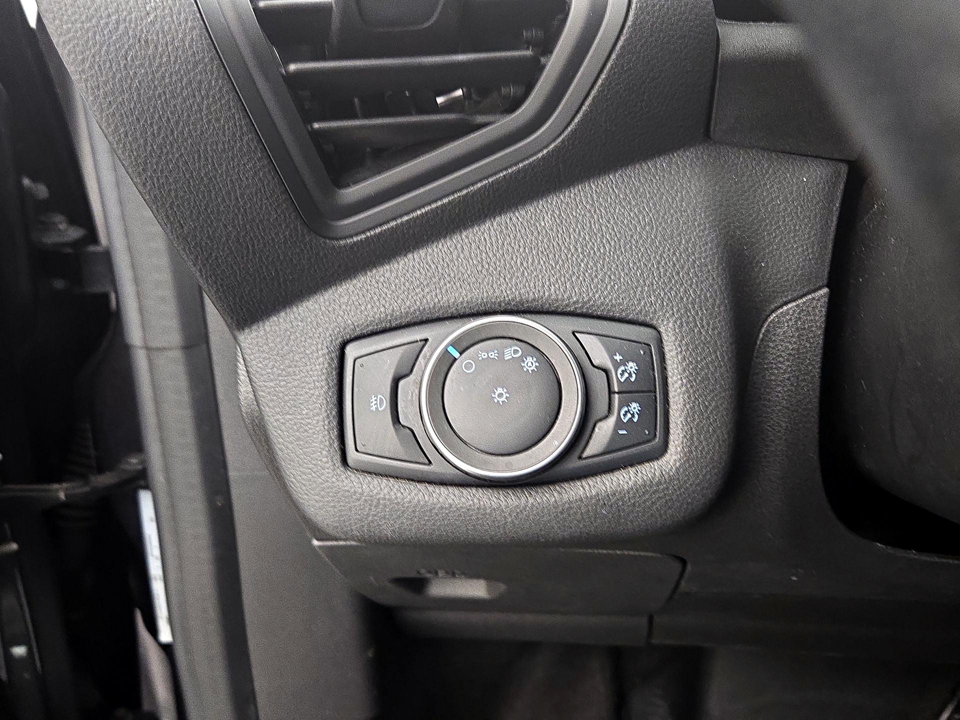 Thumbnail: 2018 Ford C-Max - 13