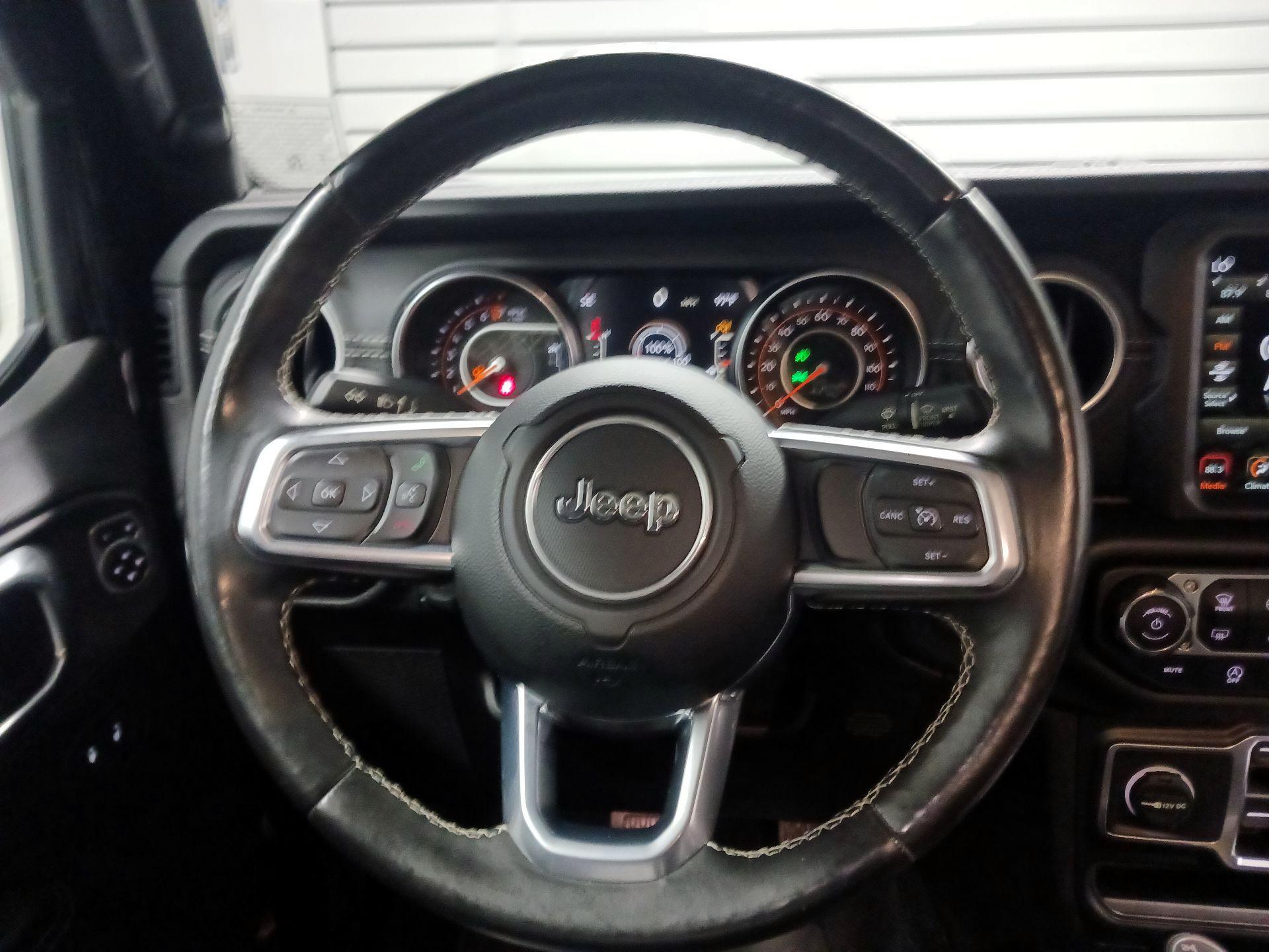 Thumbnail: 2020 Jeep Gladiator - 10