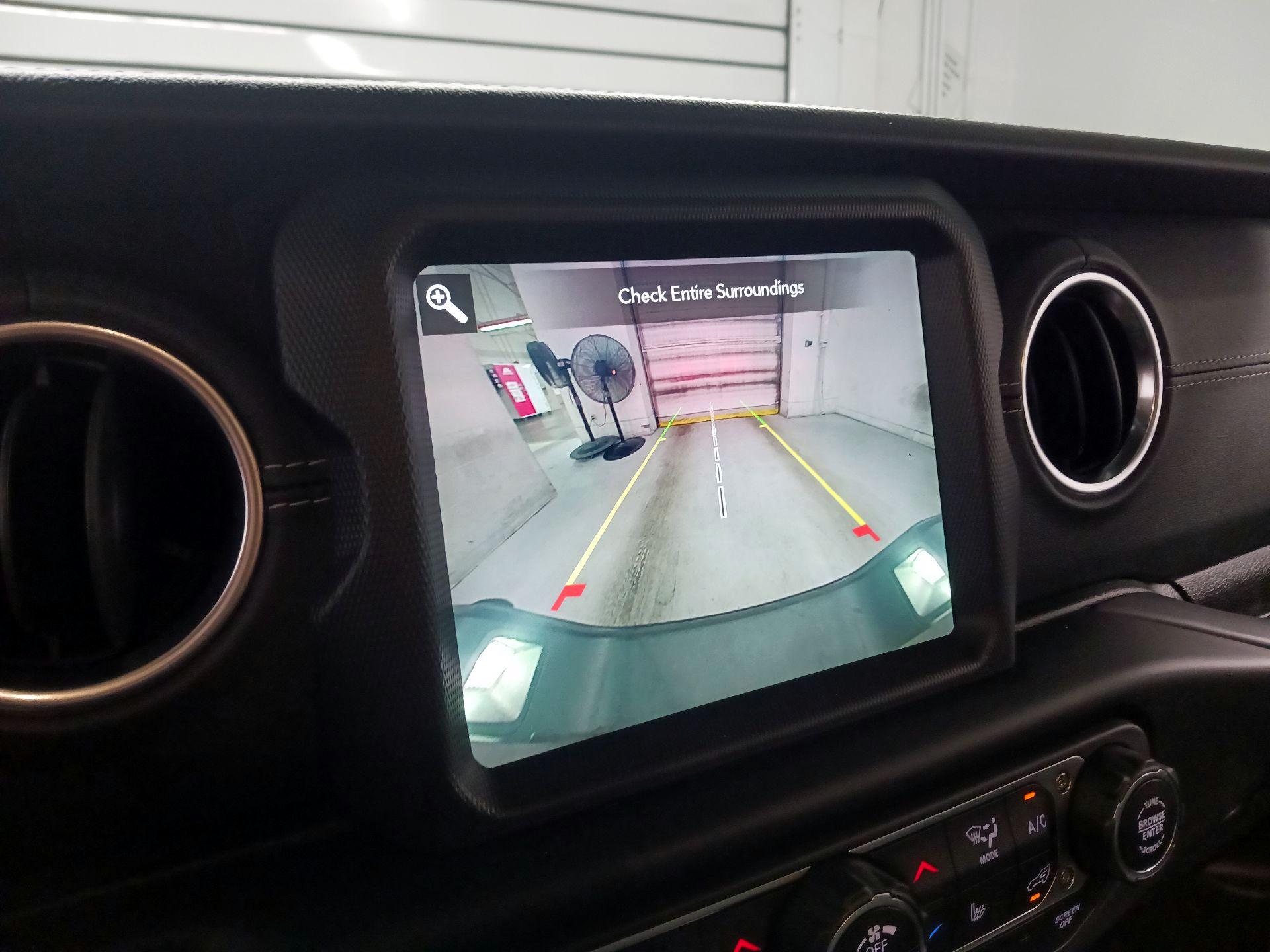 Thumbnail: 2020 Jeep Gladiator - 14