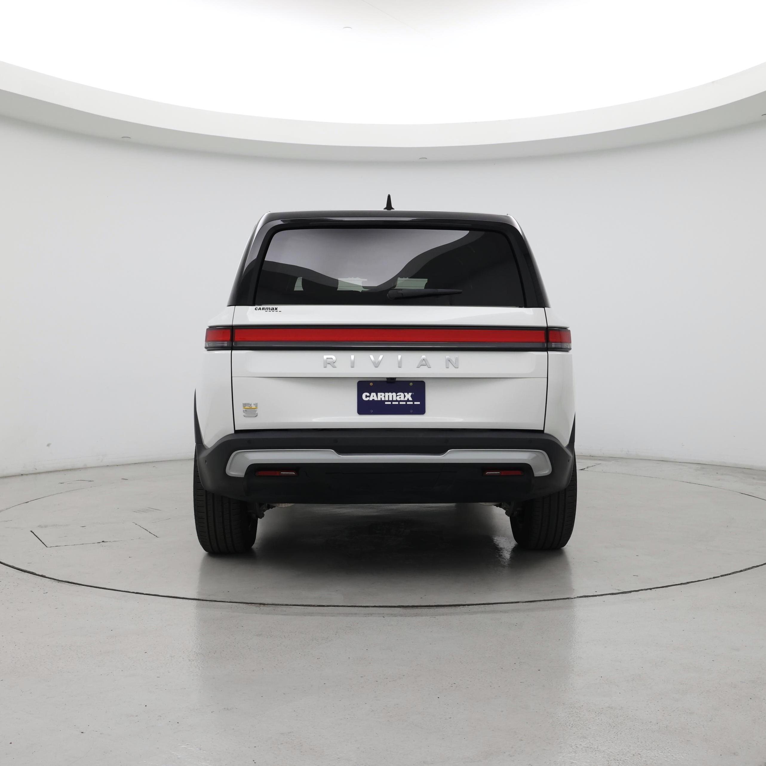 Thumbnail: 2024 Rivian R1S - 6