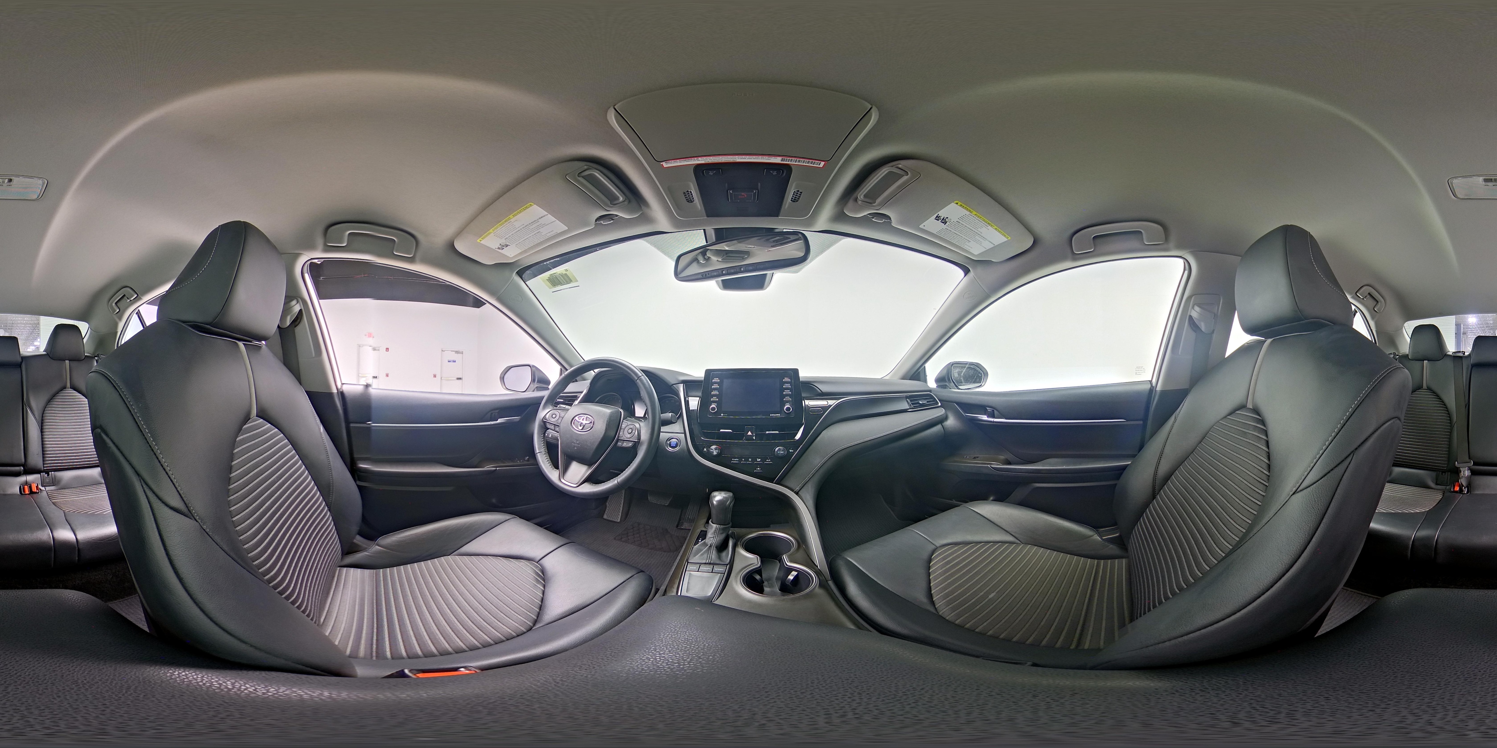 2023 Toyota Camry SE - Photo 24