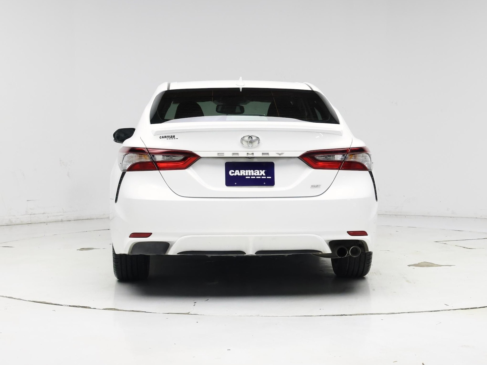 2023 Toyota Camry SE - Photo 7