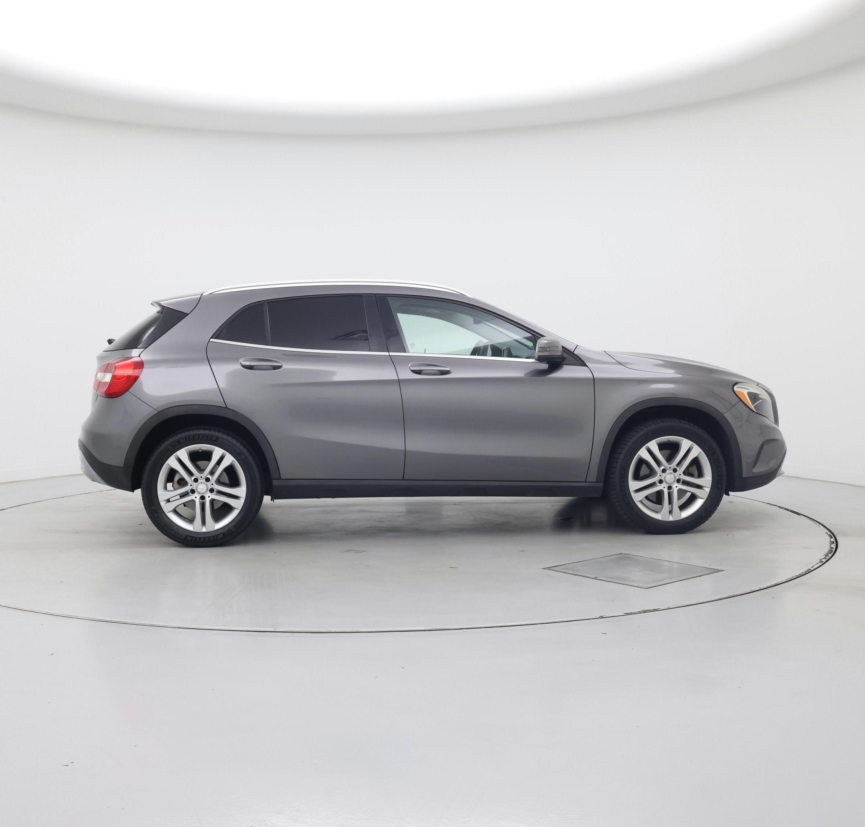 Thumbnail: 2015 Mercedes-Benz GLA - 7