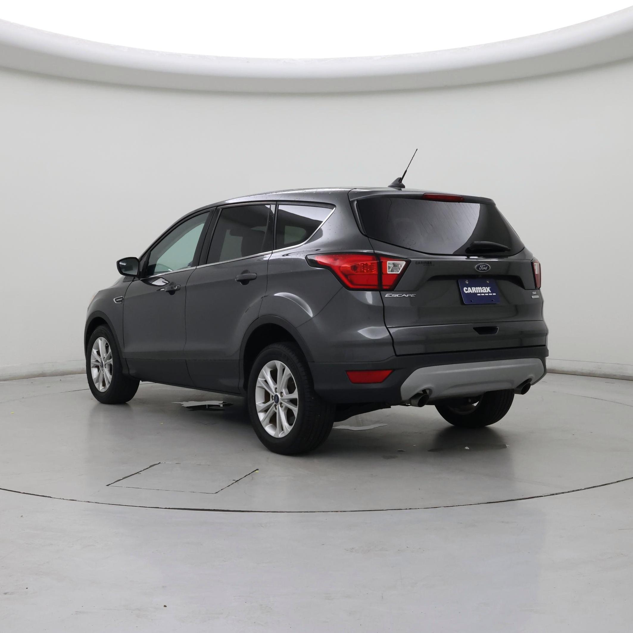 Thumbnail: 2019 Ford Escape - 2