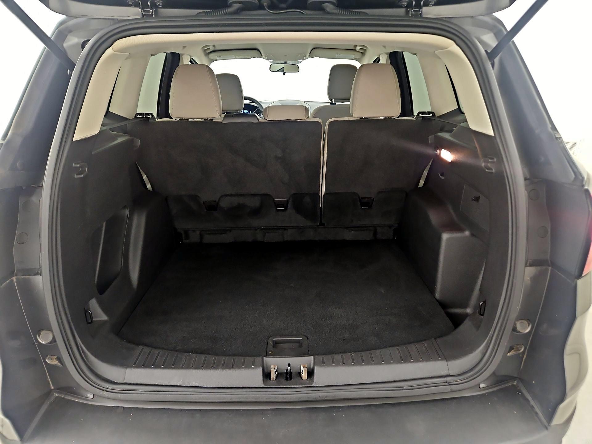 Thumbnail: 2019 Ford Escape - 20