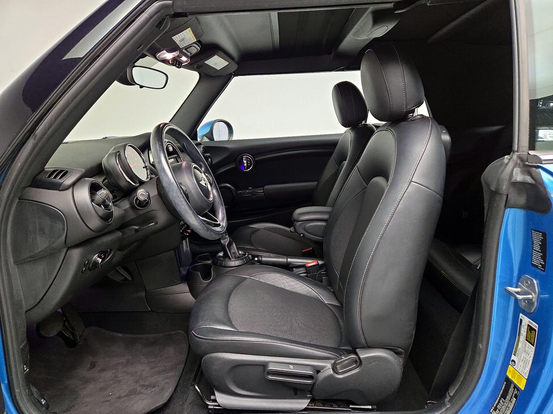 Thumbnail: 2016 MINI Cooper - 11