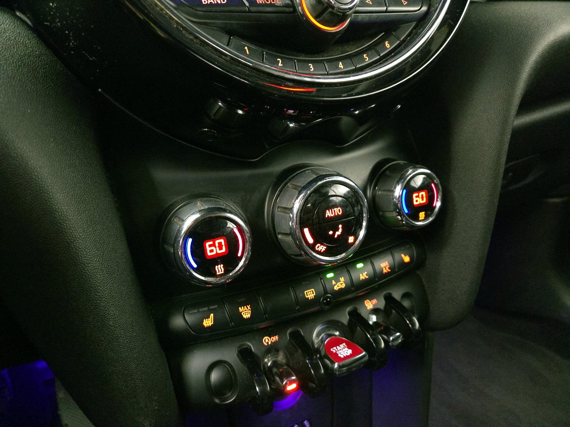 Thumbnail: 2016 MINI Cooper - 15