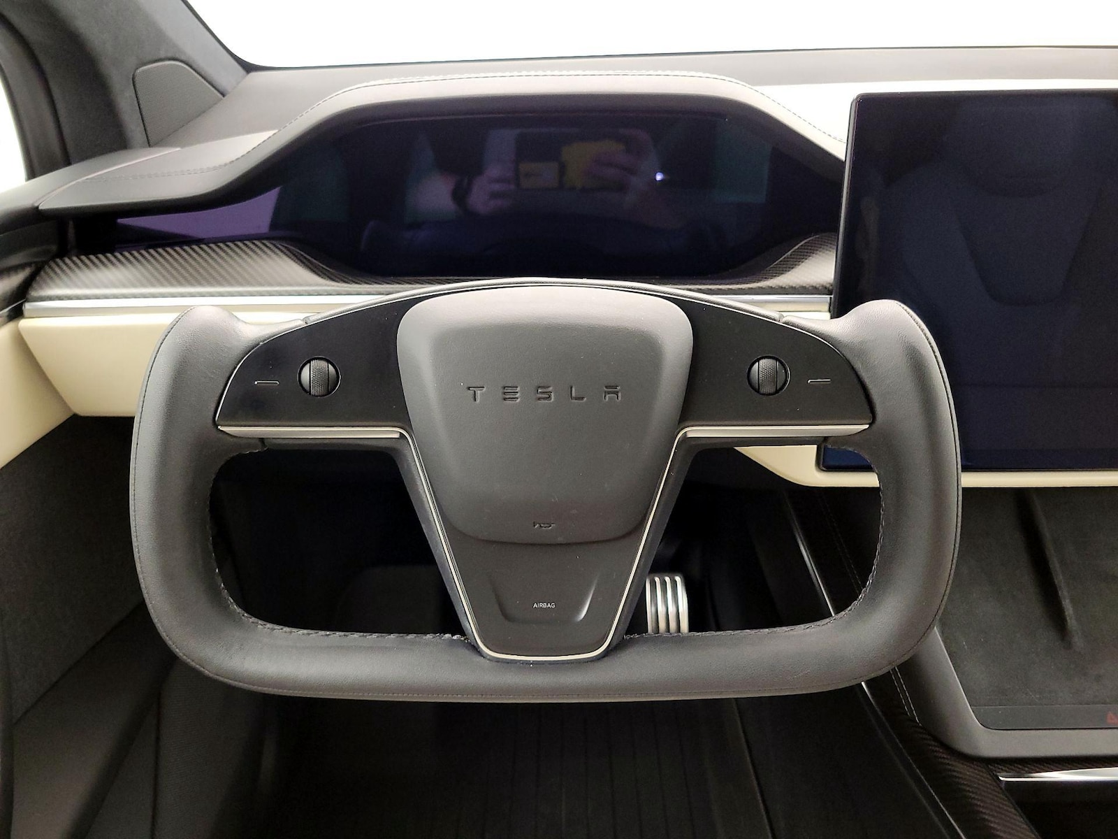 2022 Tesla Model X Plaid - Photo 11