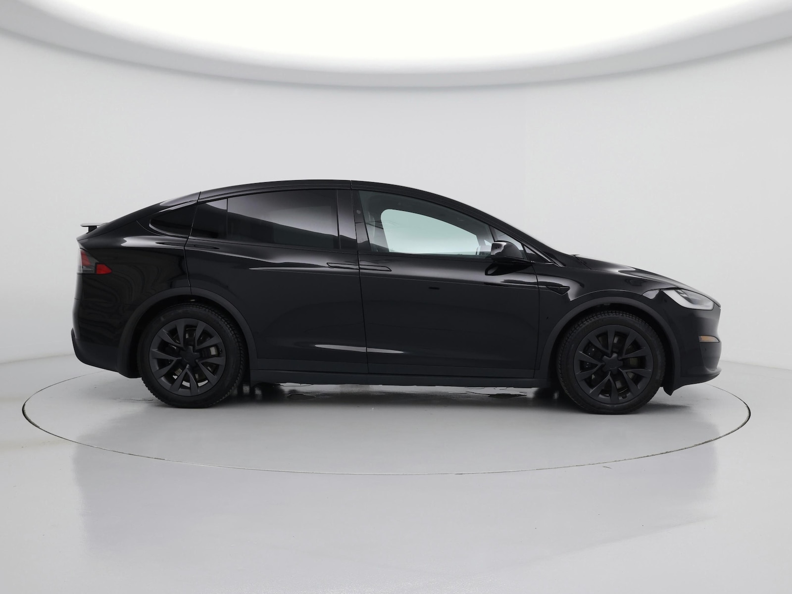 2022 Tesla Model X Plaid - Photo 8