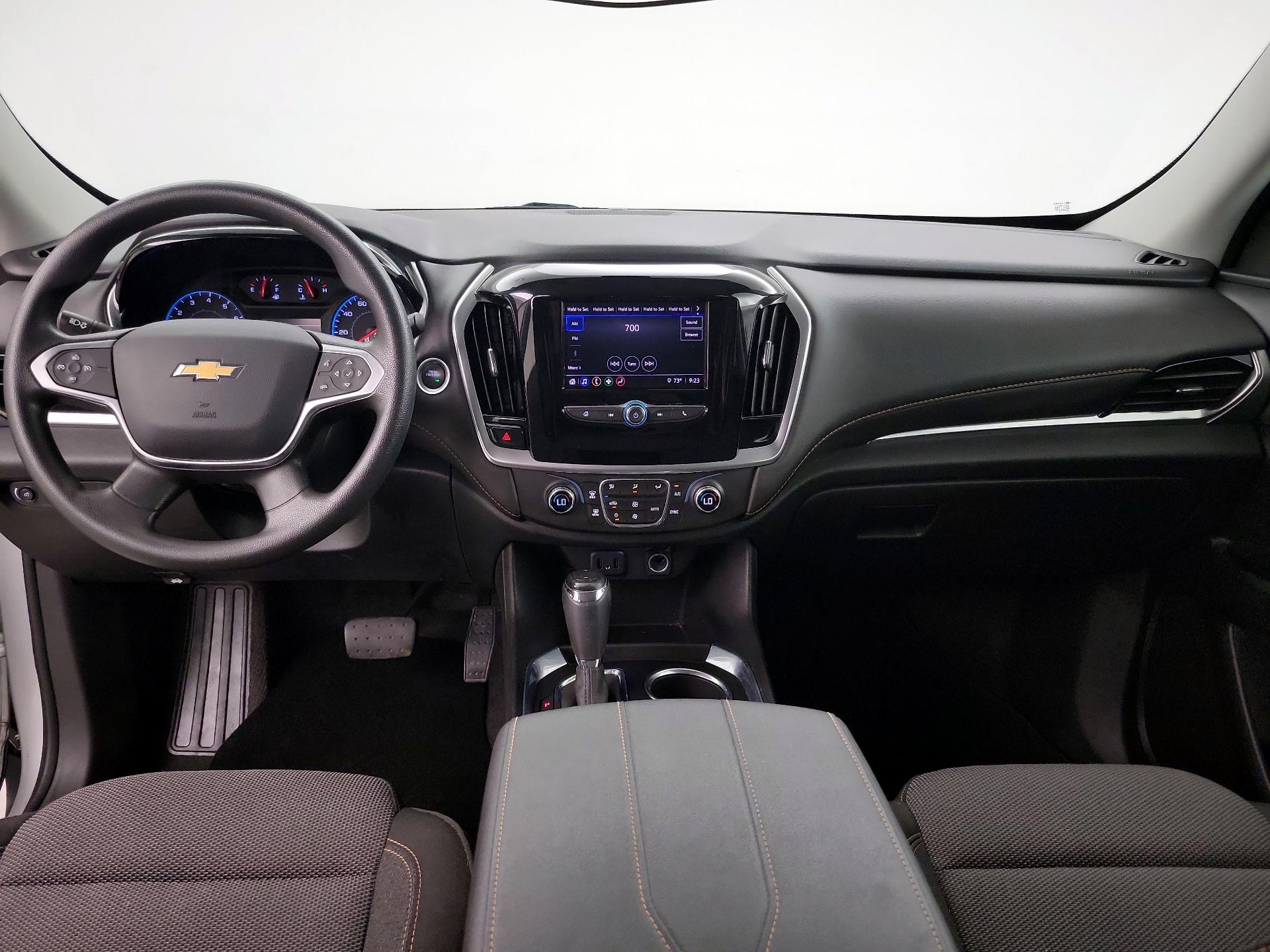 Thumbnail: 2020 Chevrolet Traverse - 9