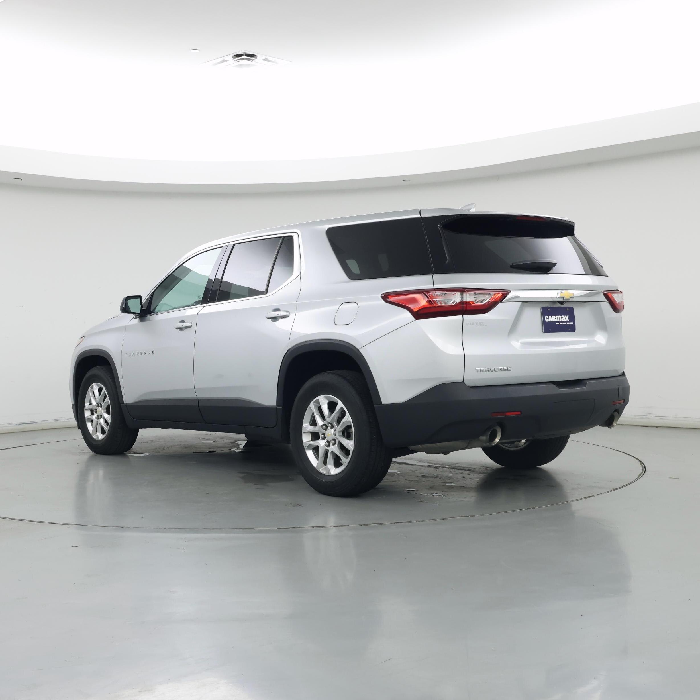 Thumbnail: 2020 Chevrolet Traverse - 2