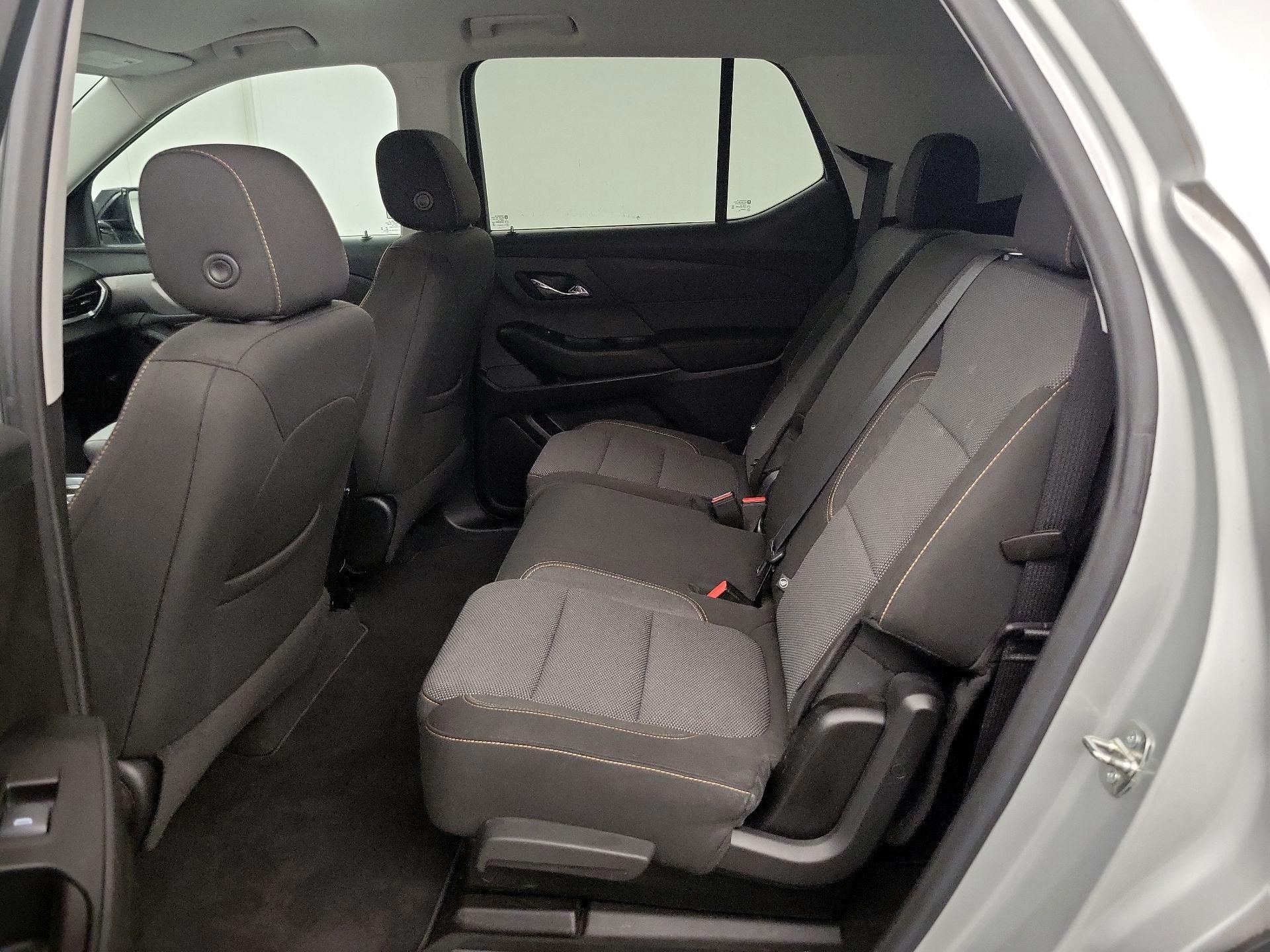 Thumbnail: 2020 Chevrolet Traverse - 19