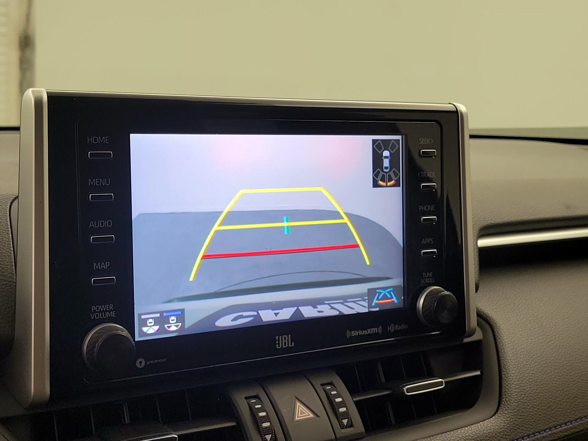 Thumbnail: 2021 Toyota RAV4 - 15
