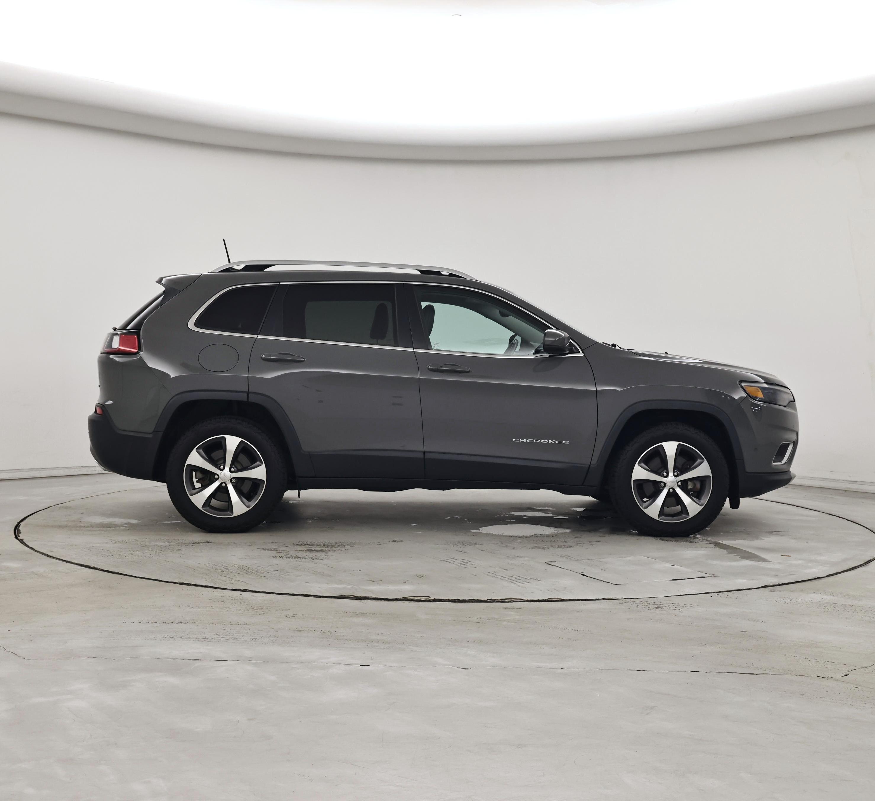 Thumbnail: 2021 Jeep Cherokee - 7