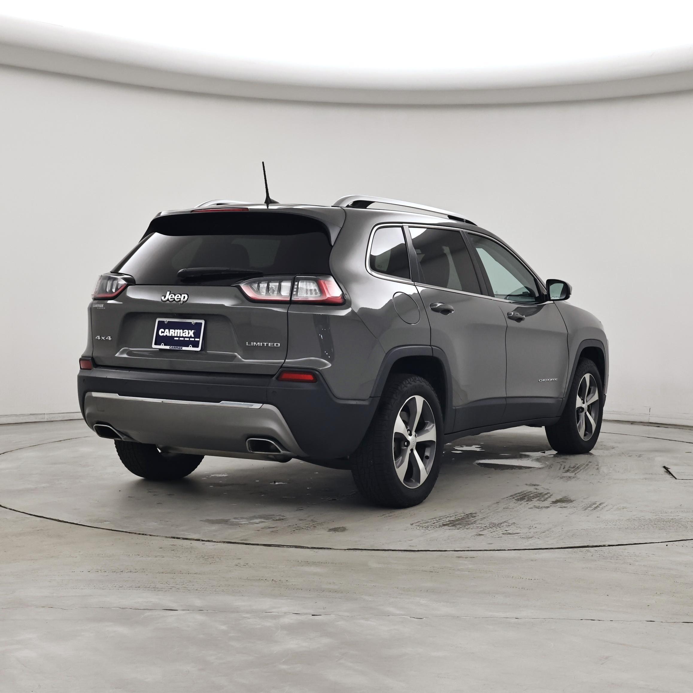 Thumbnail: 2021 Jeep Cherokee - 8