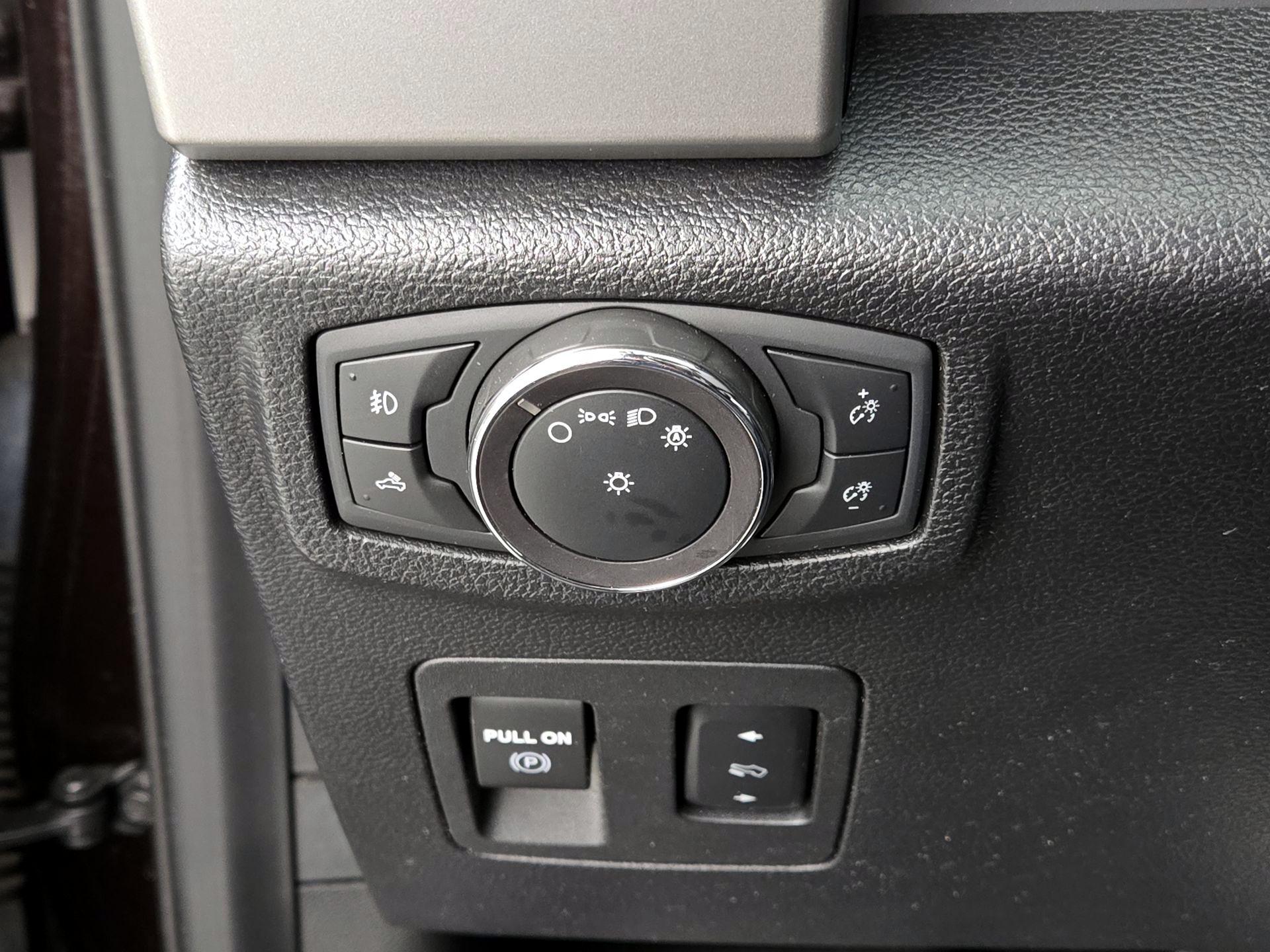 Thumbnail: 2019 Ford F-150 - 13