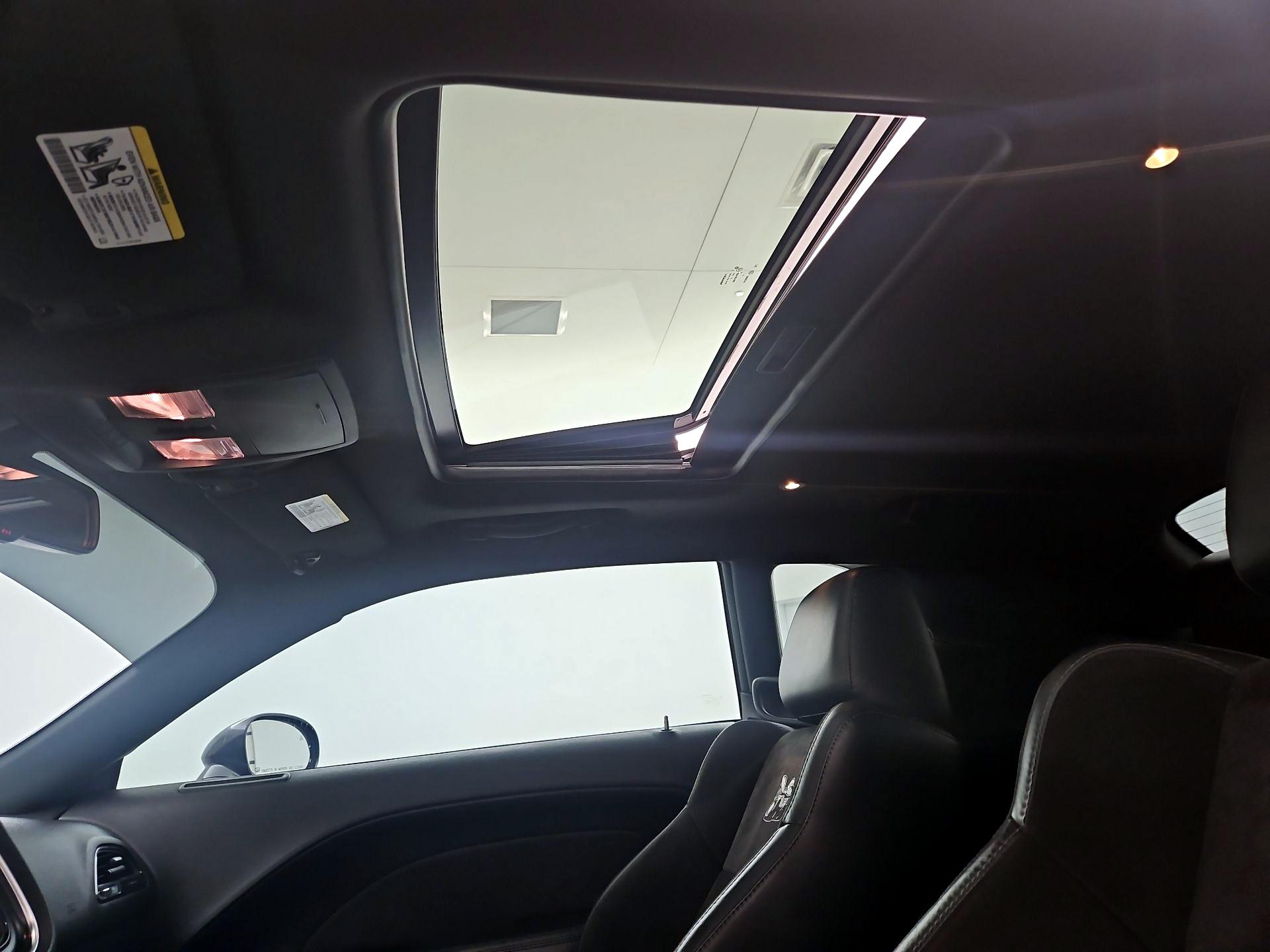 Thumbnail: 2016 Dodge Challenger - 19