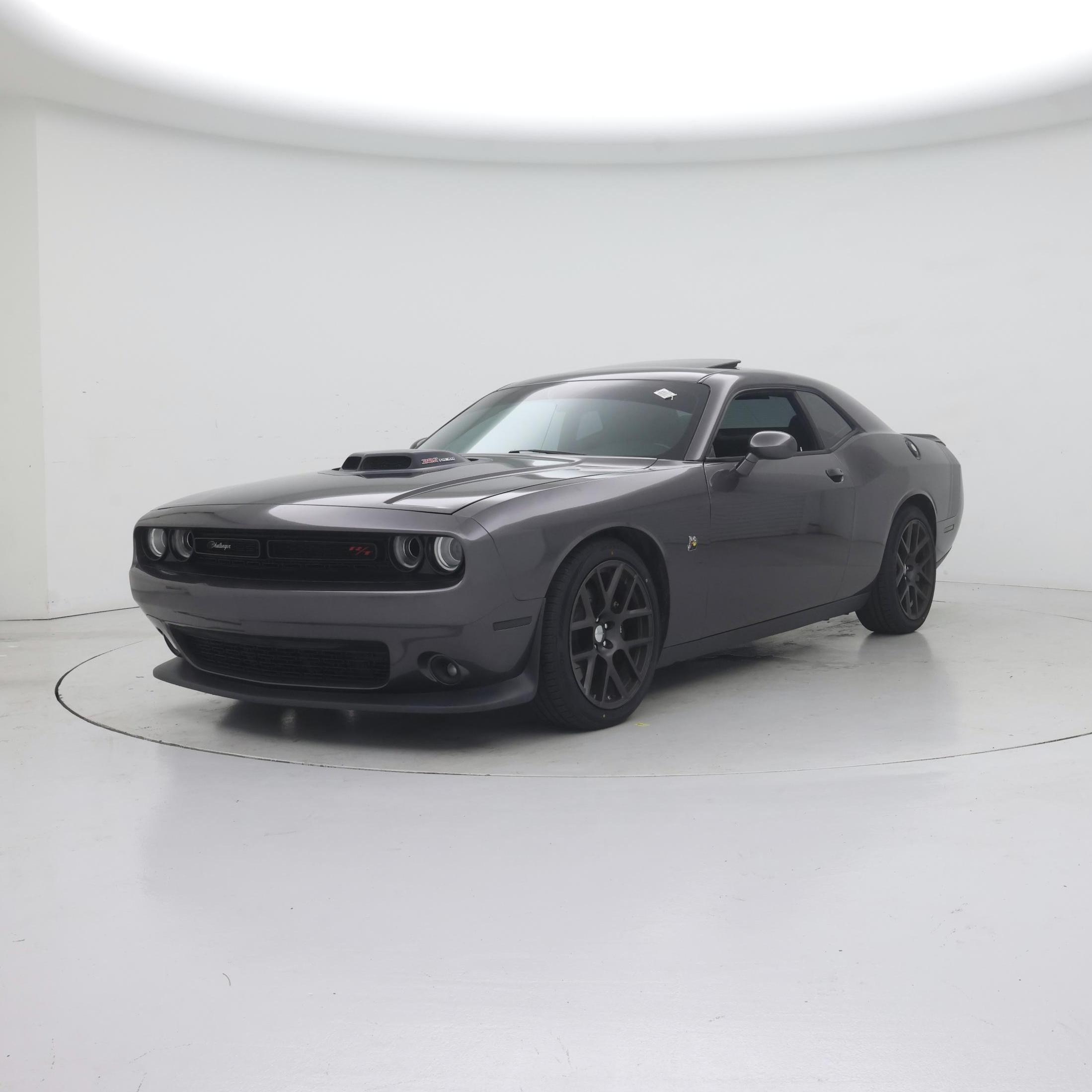 Thumbnail: 2016 Dodge Challenger - 4