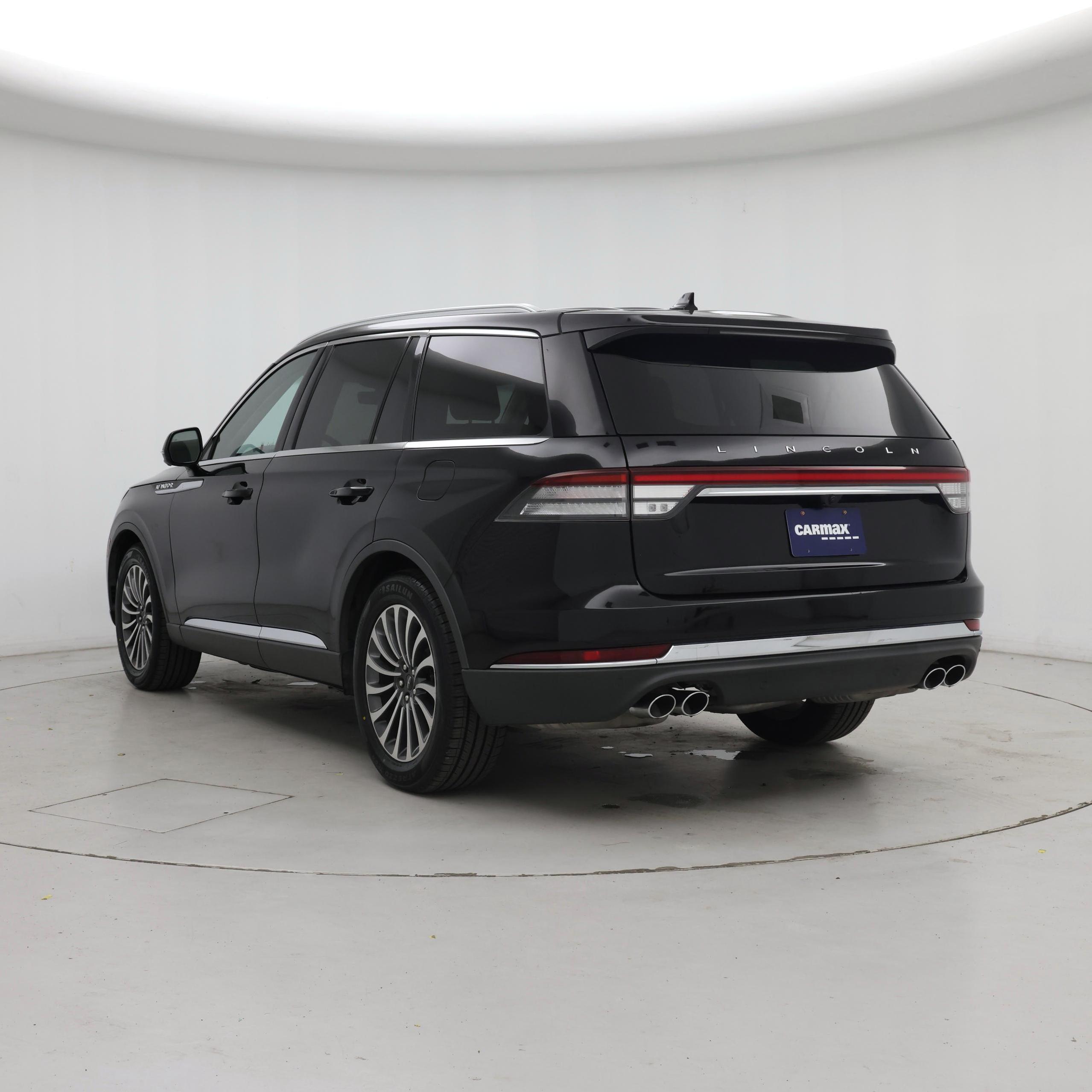 Thumbnail: 2022 Lincoln Aviator - 2