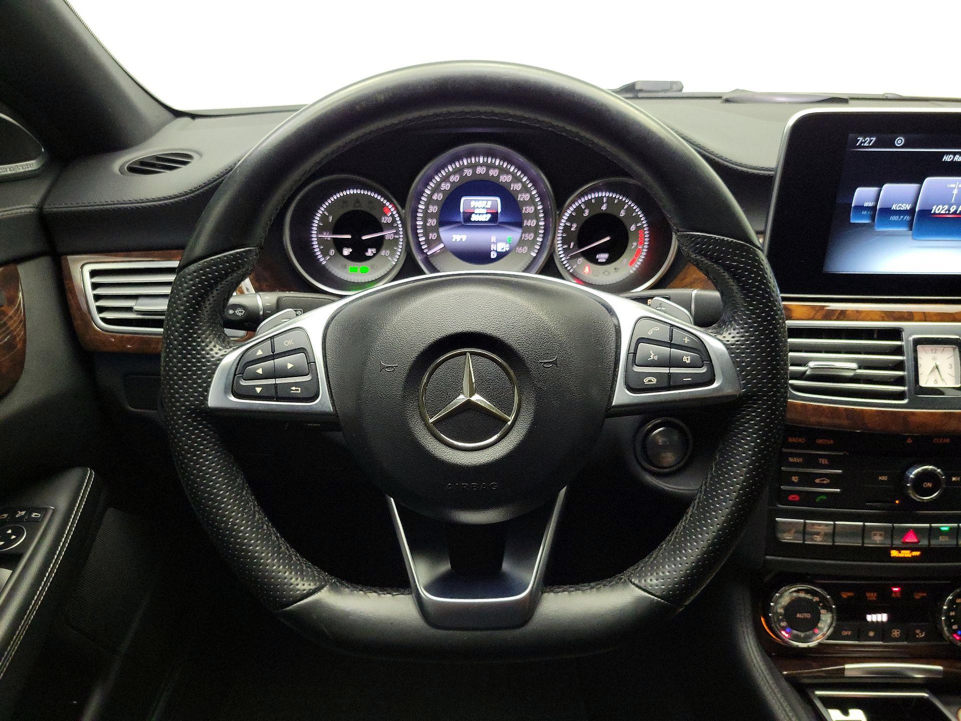 Thumbnail: 2015 Mercedes-Benz CLS - 10