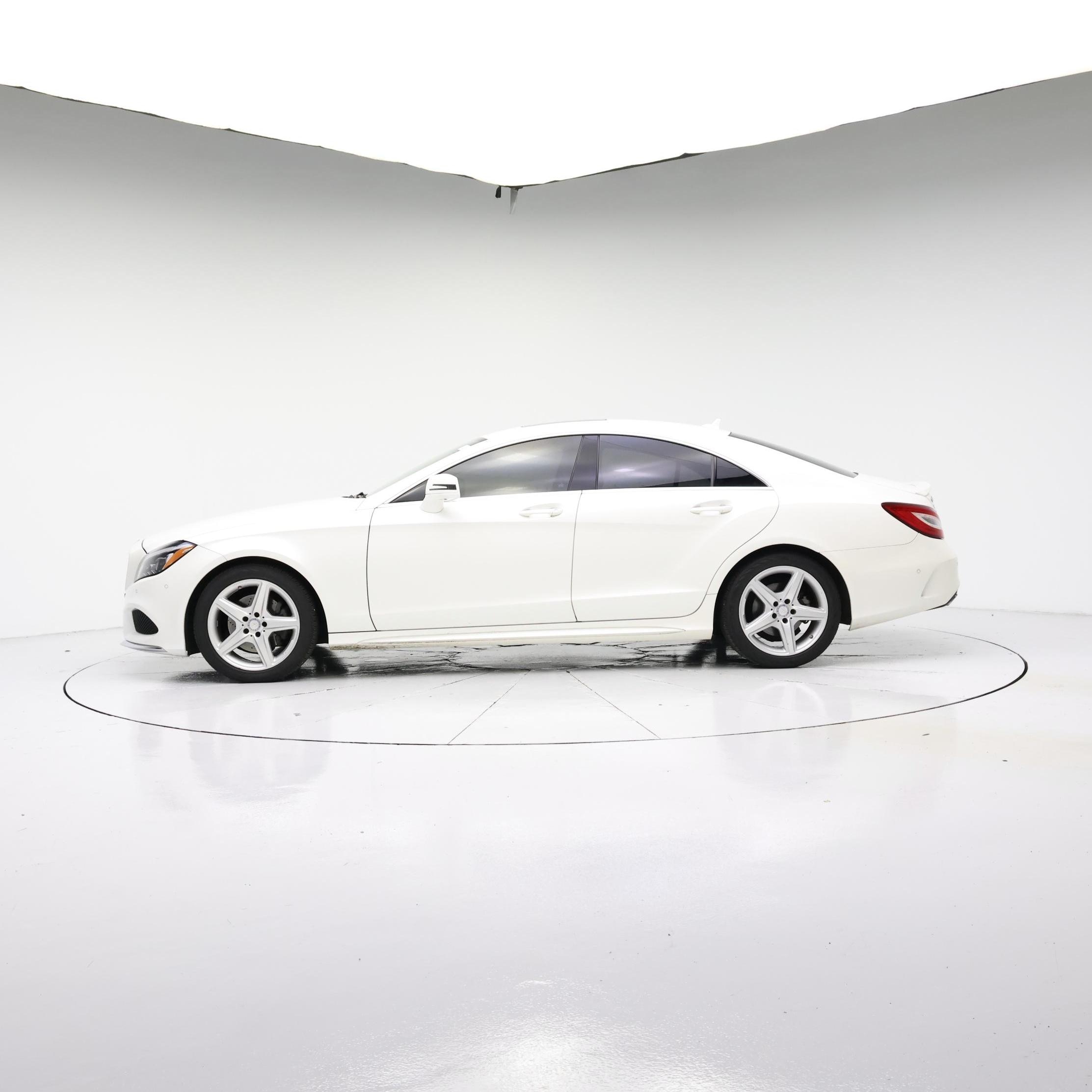 Thumbnail: 2015 Mercedes-Benz CLS - 3