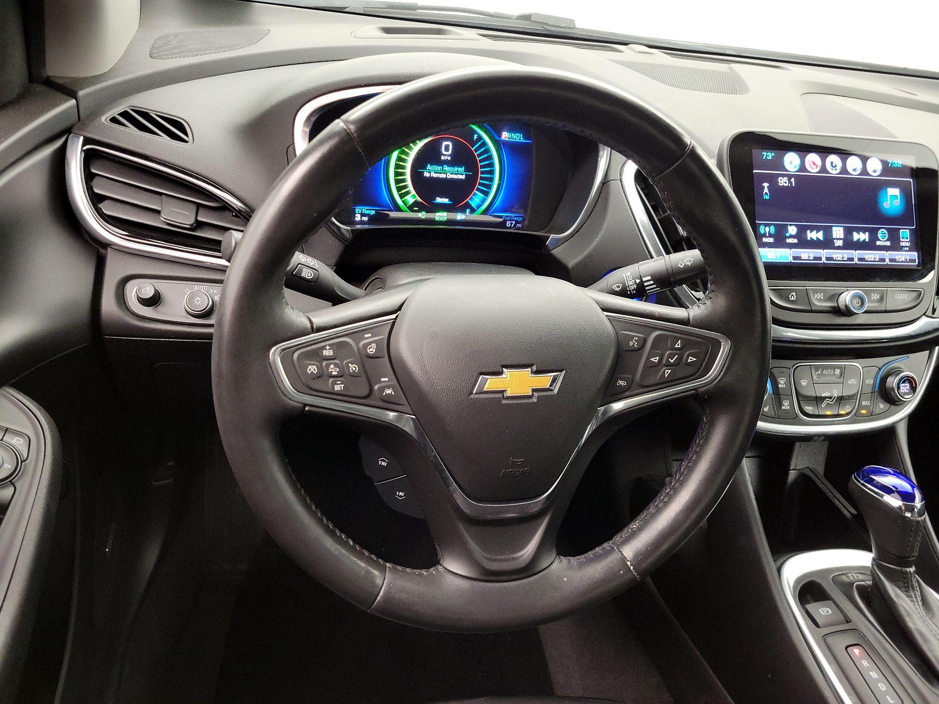 Thumbnail: 2017 Chevrolet Volt - 10