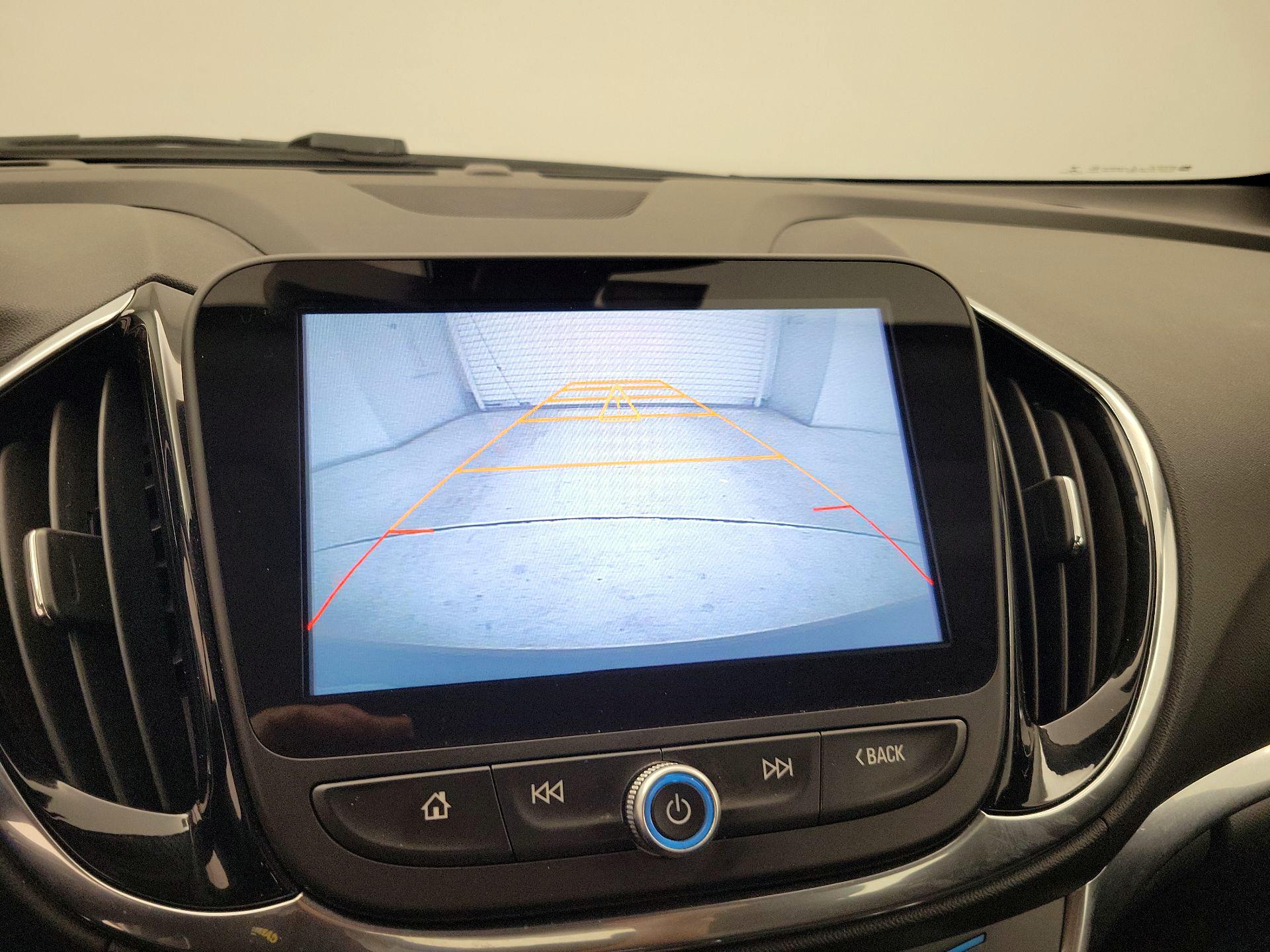 Thumbnail: 2017 Chevrolet Volt - 15