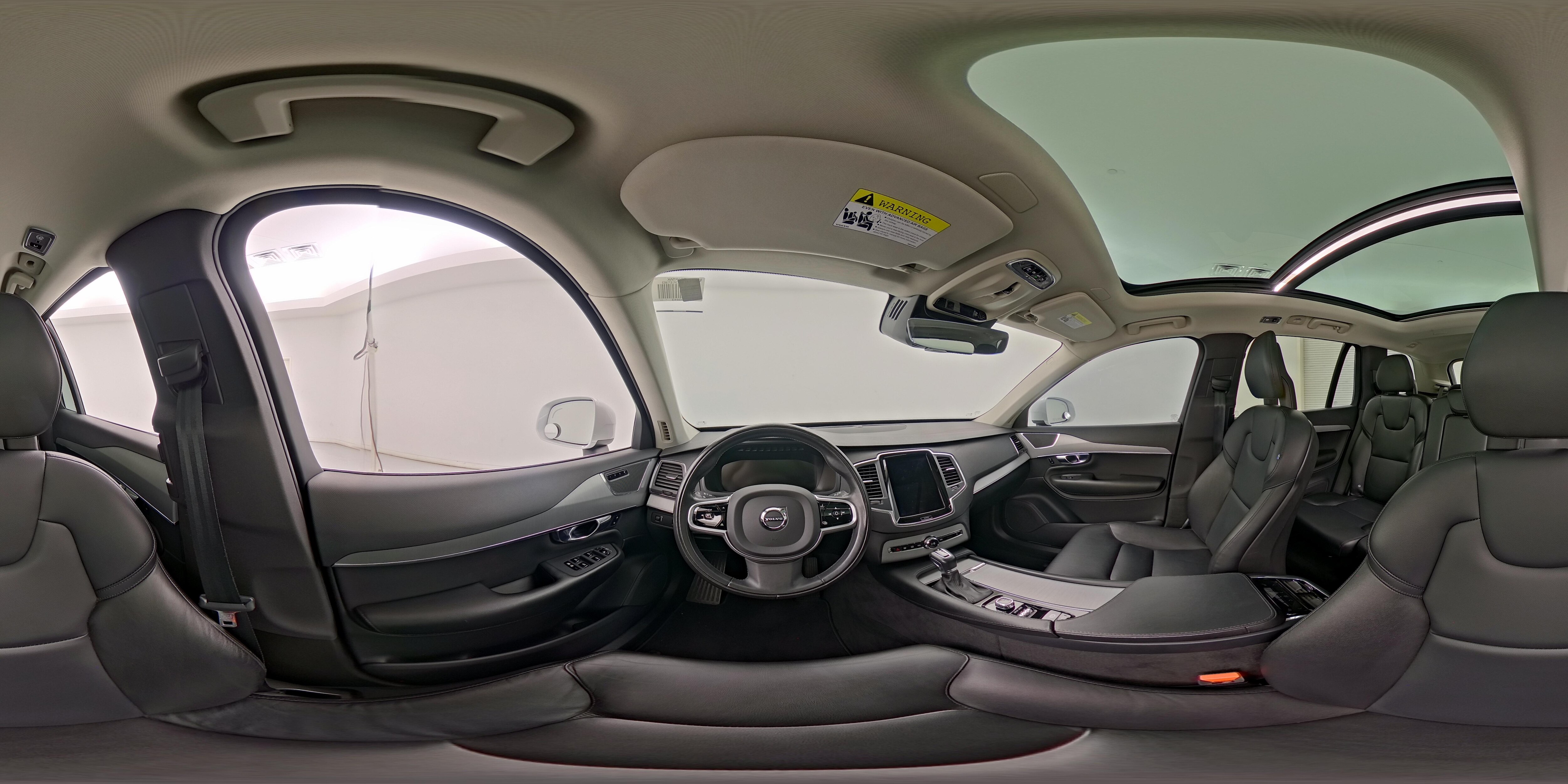 2021 Volvo XC90 Momentum - Photo 30