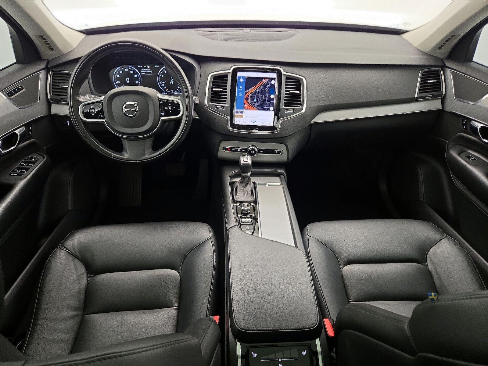 2021 Volvo XC90 Momentum - Photo 10