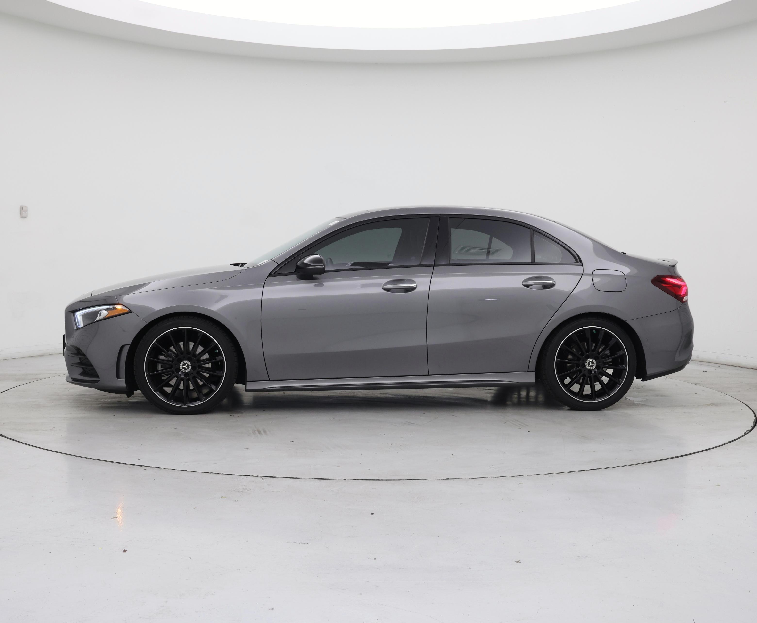 Thumbnail: 2021 Mercedes-Benz A-Class - 3
