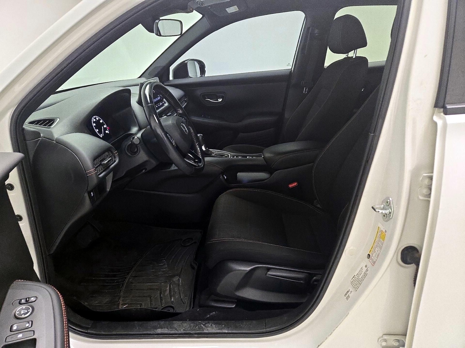 2023 Honda HR-V Sport - Photo 12