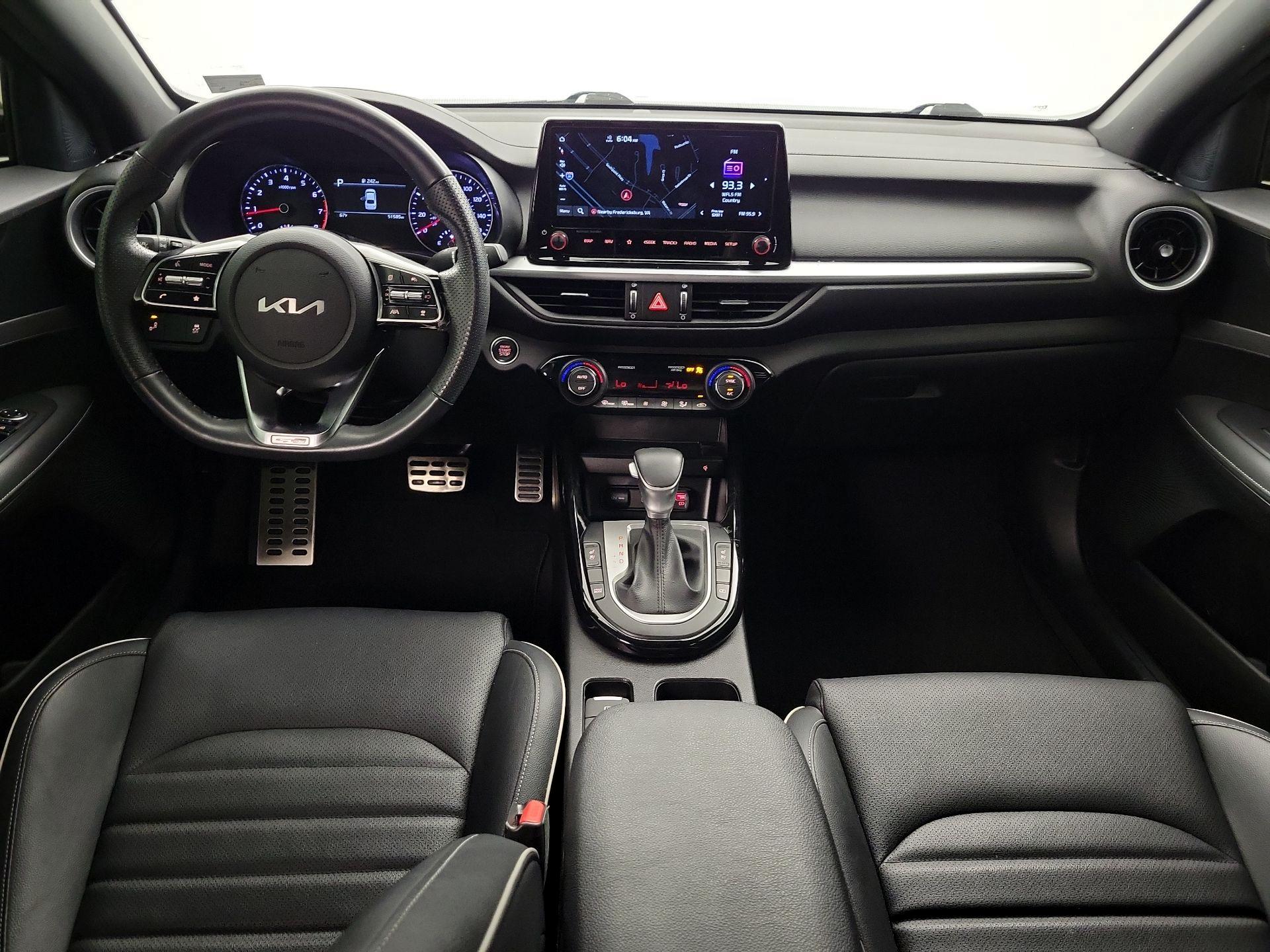 Thumbnail: 2023 Kia Forte - 9