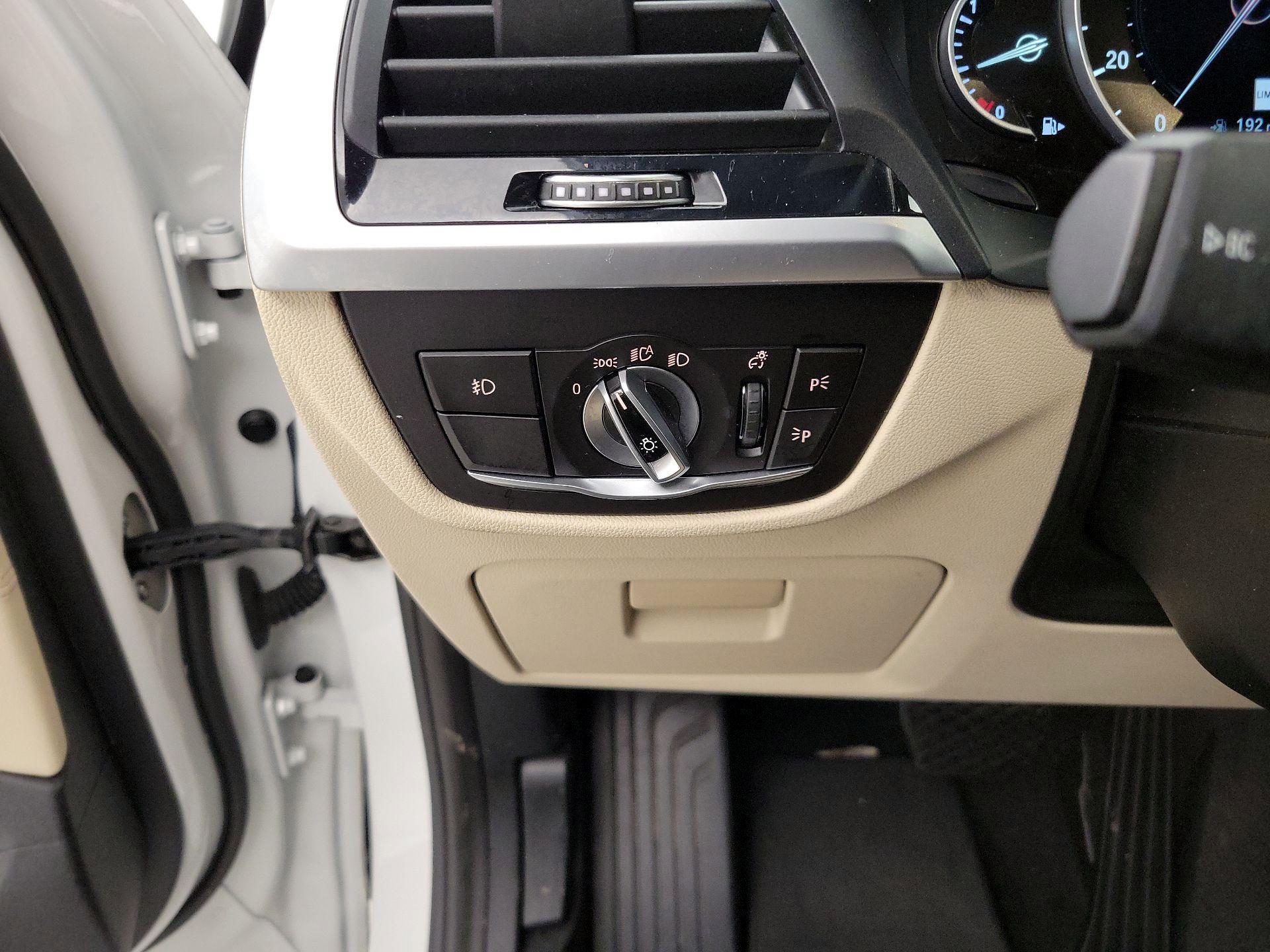 Thumbnail: 2018 BMW X3 - 13