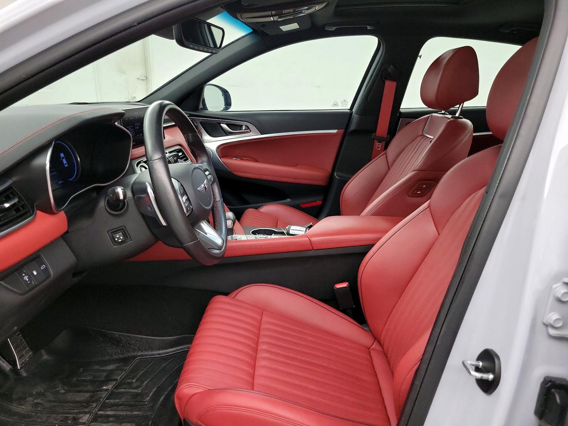 Thumbnail: 2023 Genesis G70 - 11