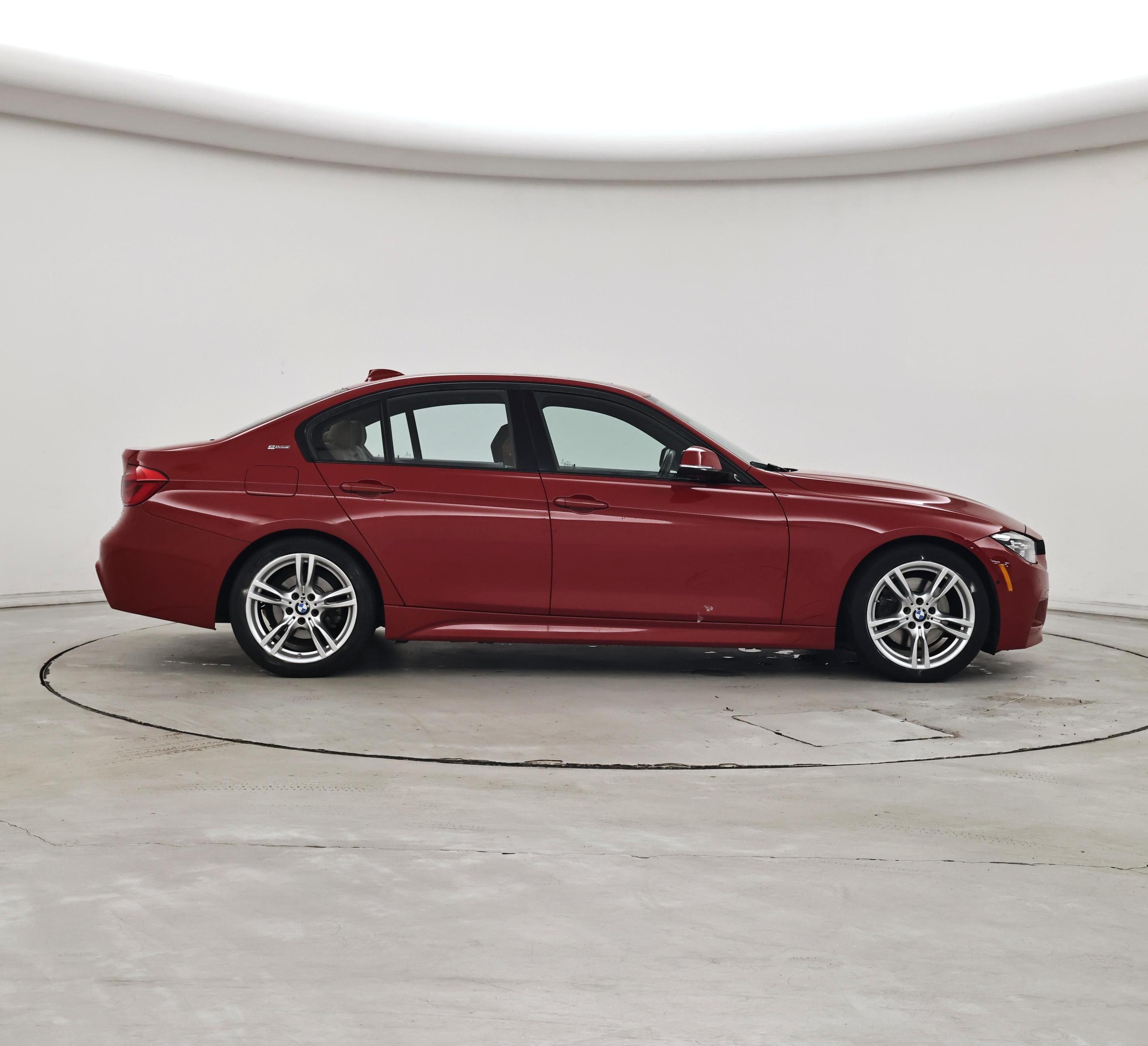 Thumbnail: 2017 BMW 3 Series - 7